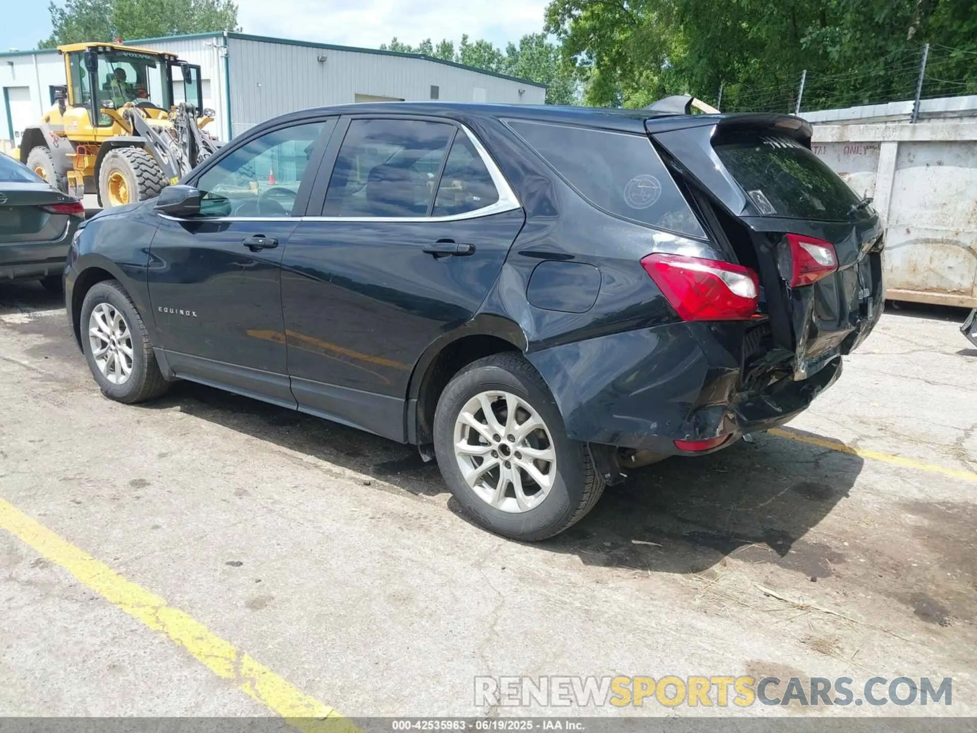 3 Photograph of a damaged car 3GNAXTEVXML388070 CHEVROLET EQUINOX 2021