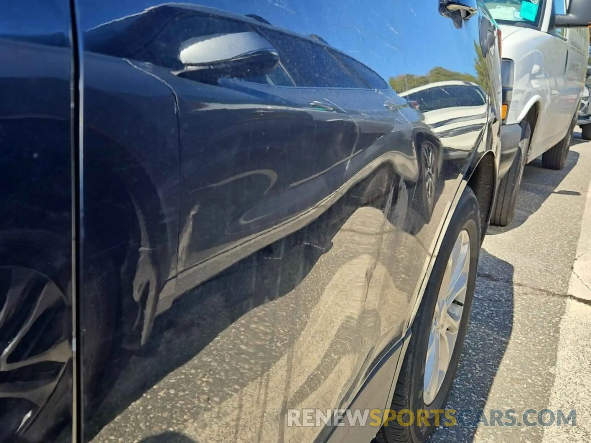 18 Photograph of a damaged car 3GNAXTEVXMS103583 CHEVROLET EQUINOX 2021