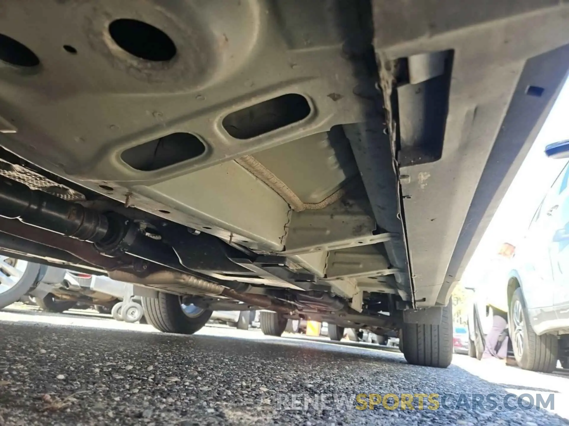 24 Photograph of a damaged car 3GNAXTEVXMS103583 CHEVROLET EQUINOX 2021