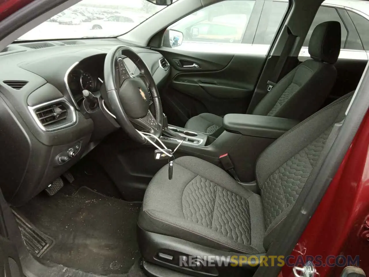 7 Photograph of a damaged car 3GNAXUEV0ML324643 CHEVROLET EQUINOX 2021