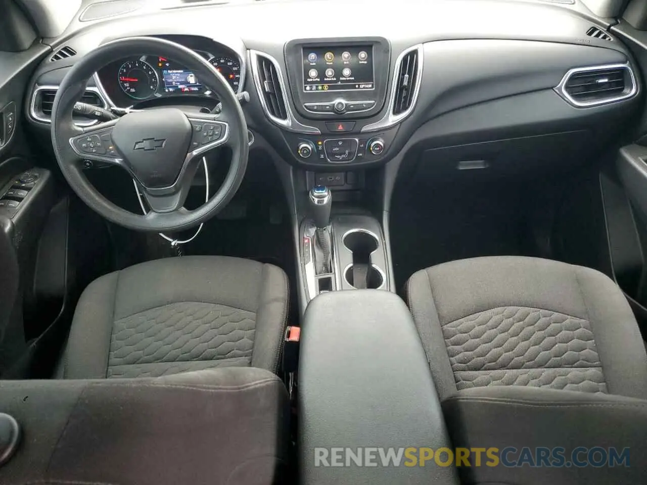 8 Photograph of a damaged car 3GNAXUEV0ML366438 CHEVROLET EQUINOX 2021