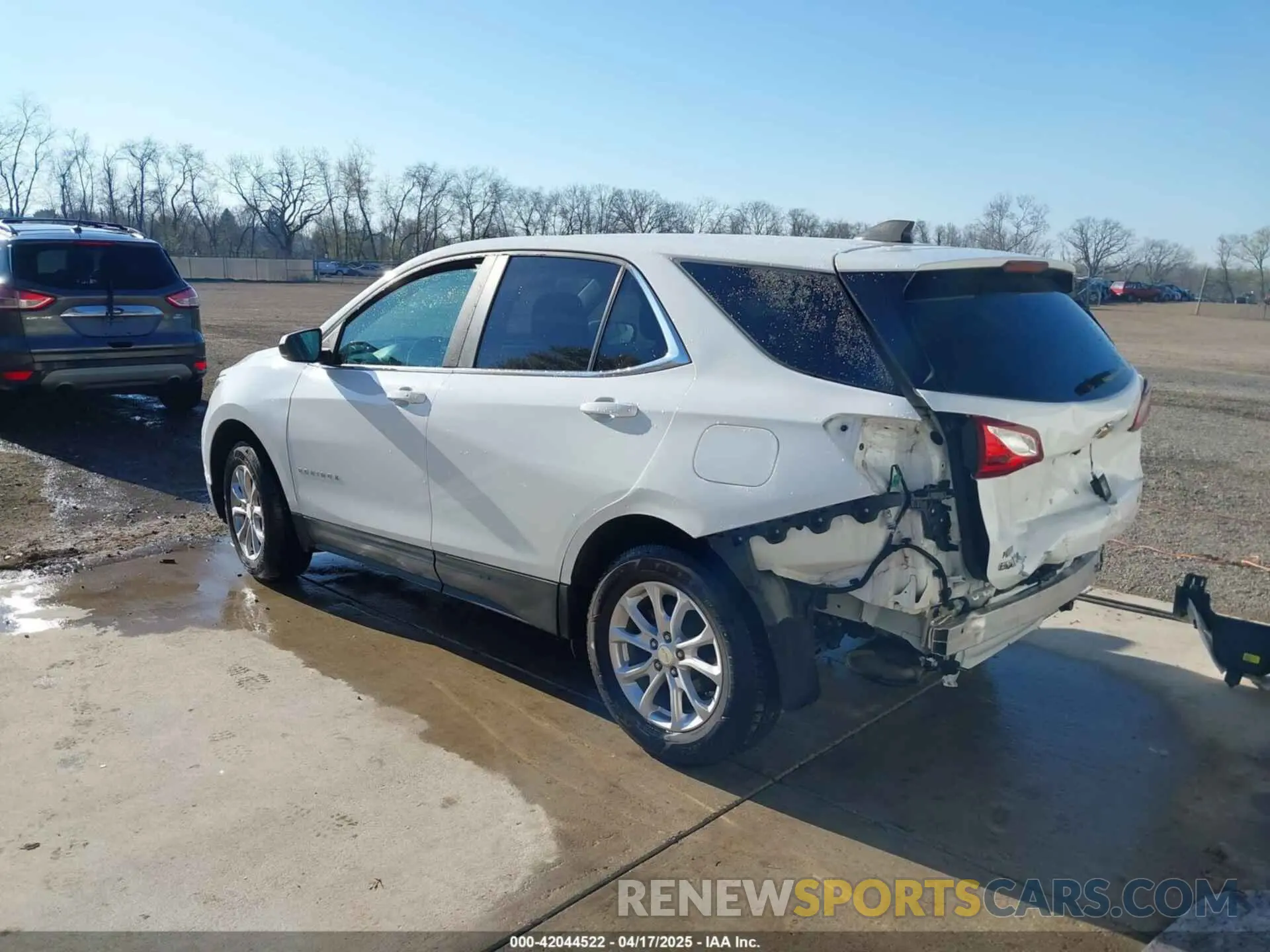 3 Photograph of a damaged car 3GNAXUEV0MS128062 CHEVROLET EQUINOX 2021