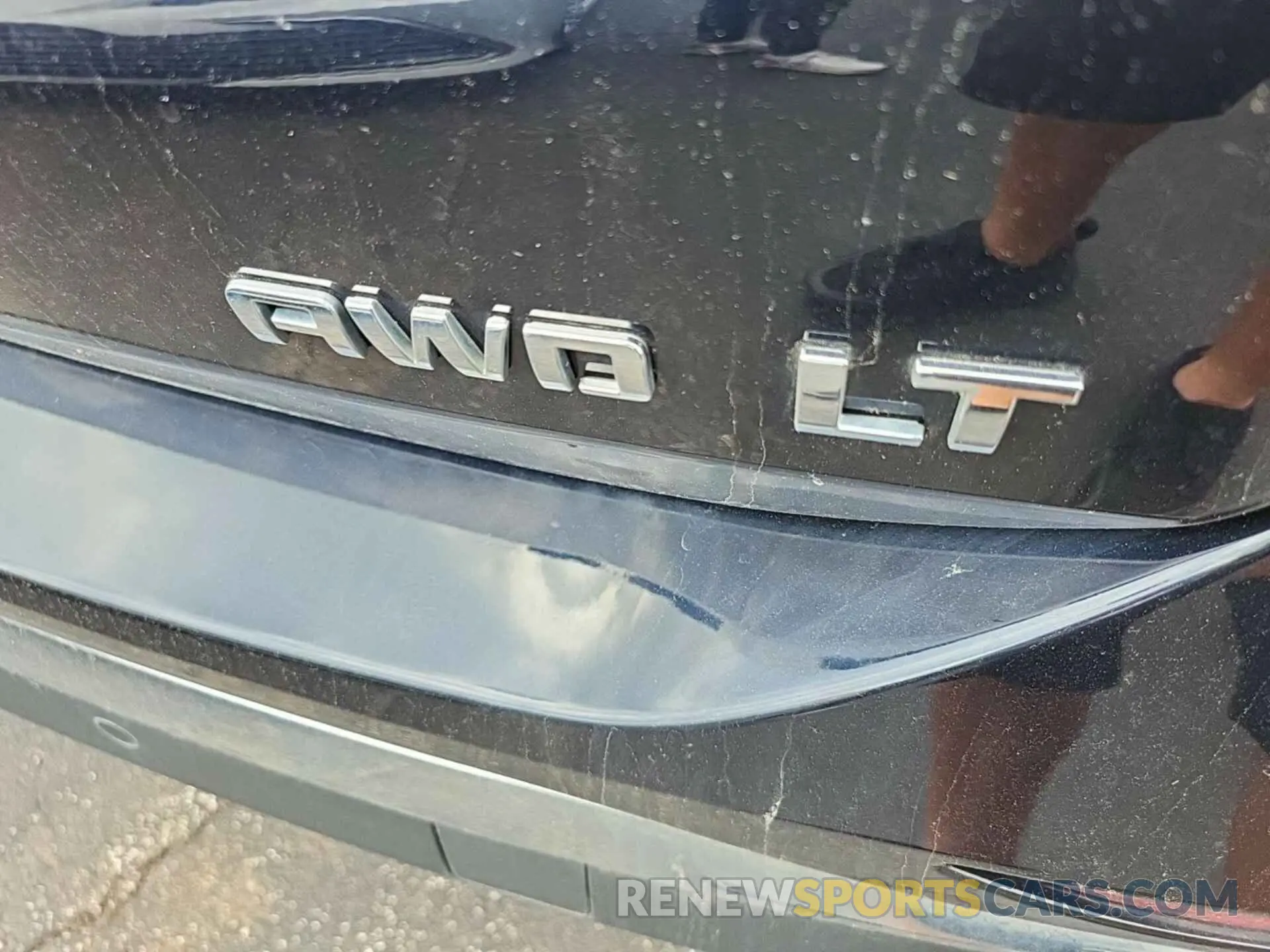 19 Photograph of a damaged car 3GNAXUEV1MS139510 CHEVROLET EQUINOX 2021