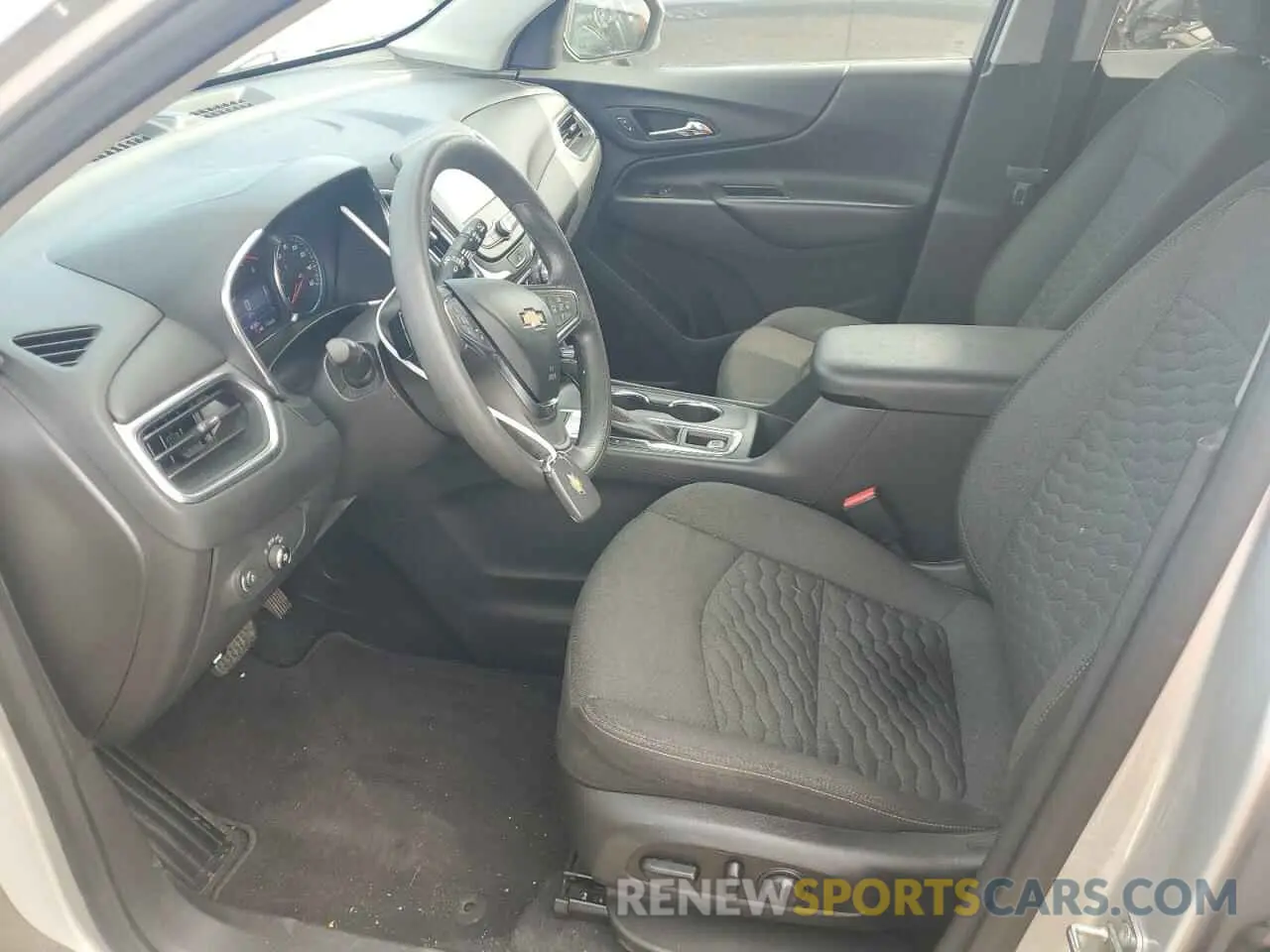 7 Photograph of a damaged car 3GNAXUEV1MS157456 CHEVROLET EQUINOX 2021