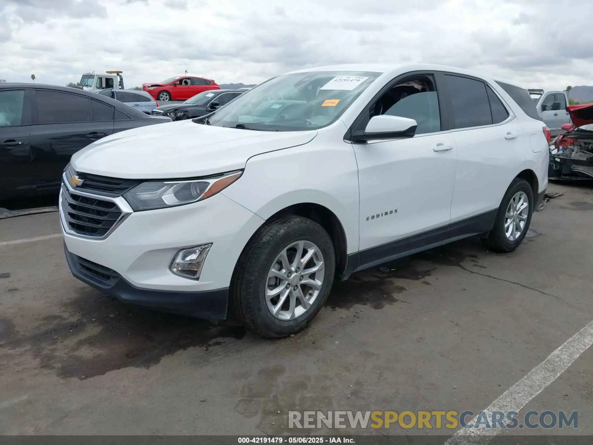 2 Photograph of a damaged car 3GNAXUEV1MS176153 CHEVROLET EQUINOX 2021