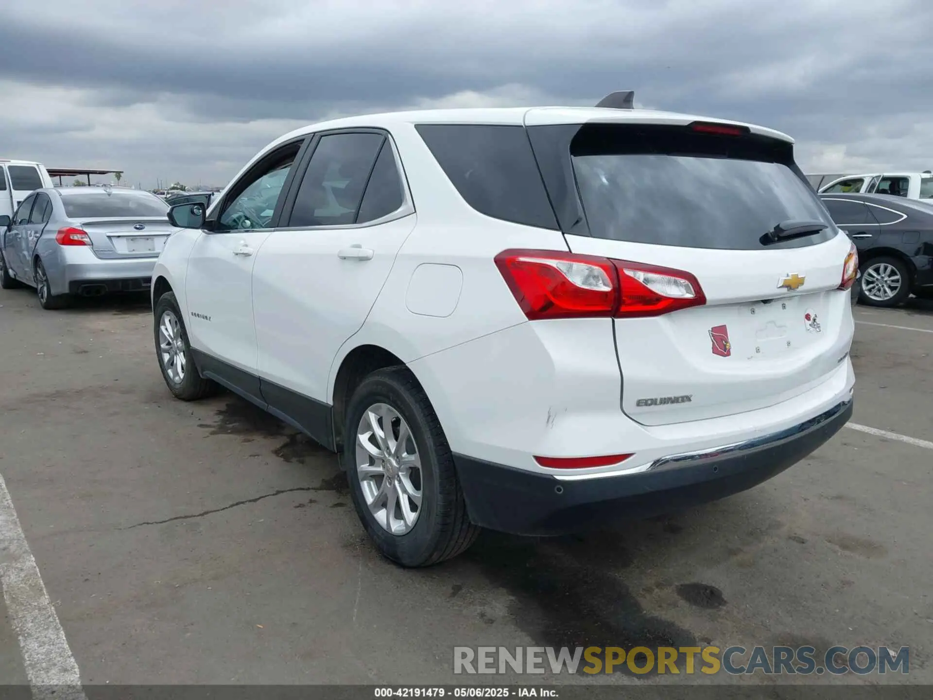 3 Photograph of a damaged car 3GNAXUEV1MS176153 CHEVROLET EQUINOX 2021