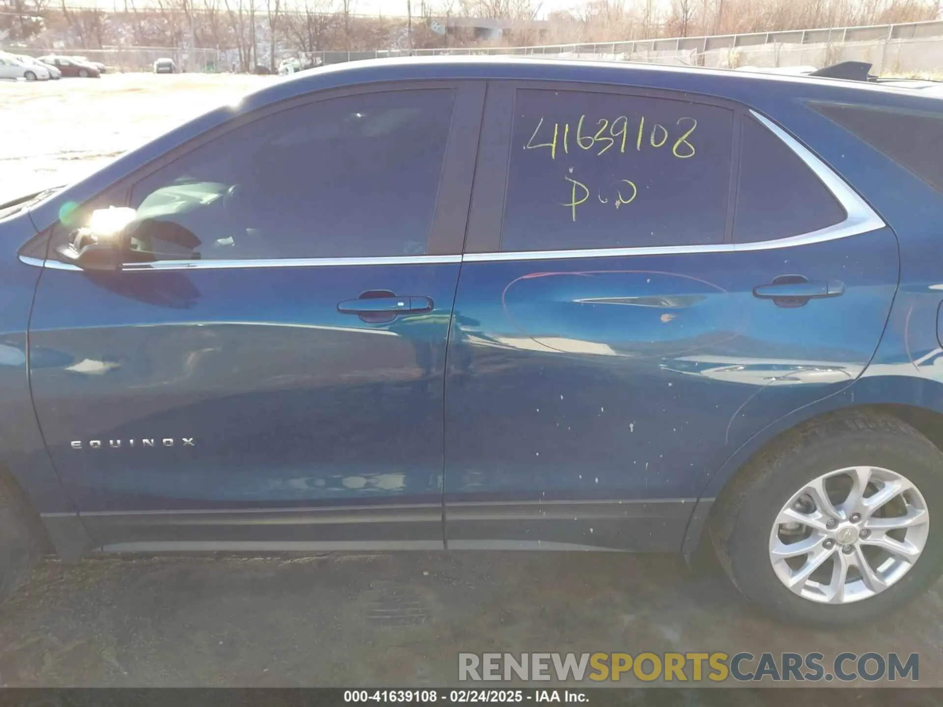 15 Photograph of a damaged car 3GNAXUEV2ML354887 CHEVROLET EQUINOX 2021