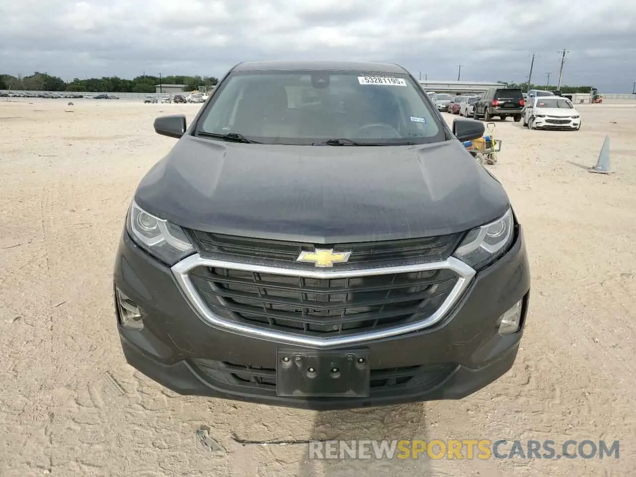 5 Photograph of a damaged car 3GNAXUEV2ML380079 CHEVROLET EQUINOX 2021