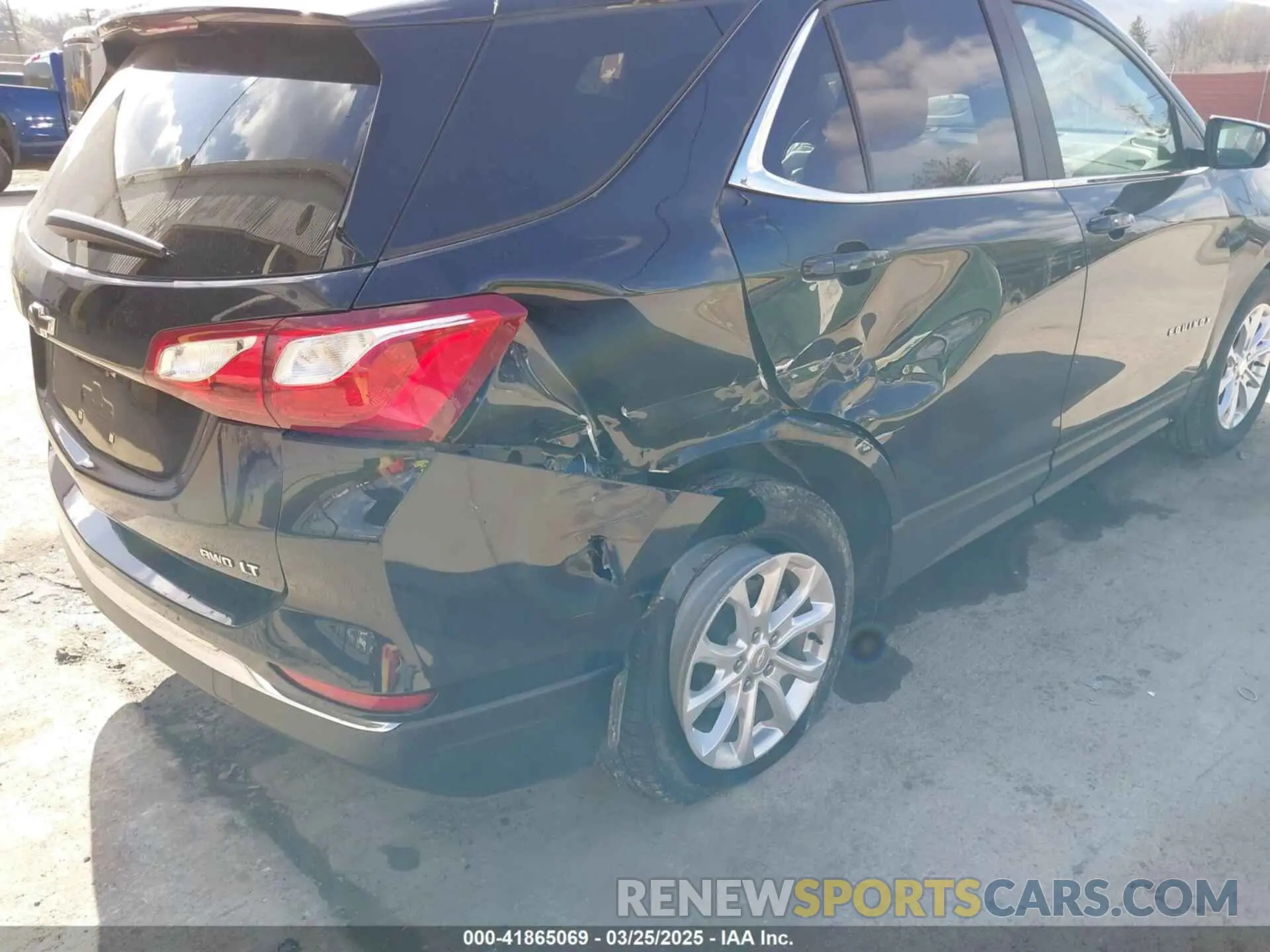 18 Photograph of a damaged car 3GNAXUEV2MS101400 CHEVROLET EQUINOX 2021