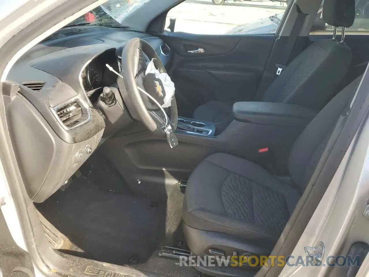 7 Photograph of a damaged car 3GNAXUEV2MS103924 CHEVROLET EQUINOX 2021