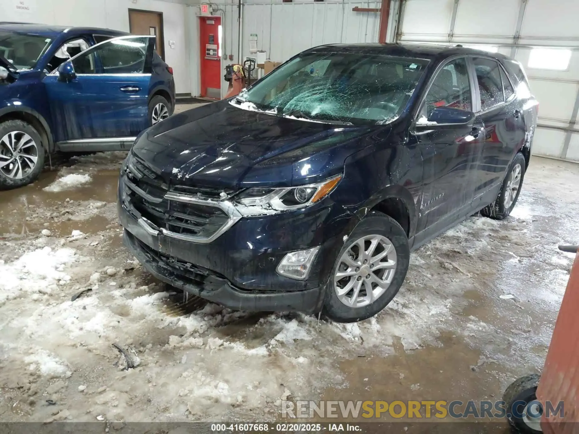 2 Photograph of a damaged car 3GNAXUEV2MS136079 CHEVROLET EQUINOX 2021