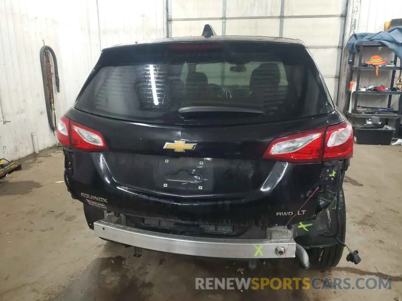 6 Photograph of a damaged car 3GNAXUEV3ML307822 CHEVROLET EQUINOX 2021