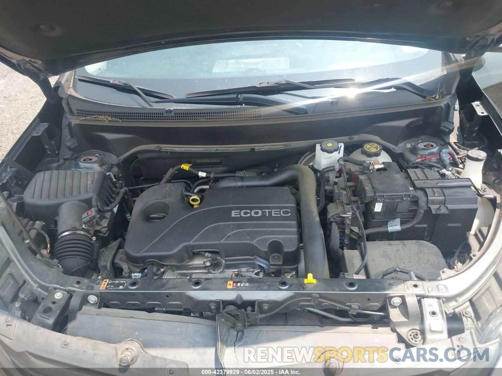 10 Photograph of a damaged car 3GNAXUEV3ML385940 CHEVROLET EQUINOX 2021