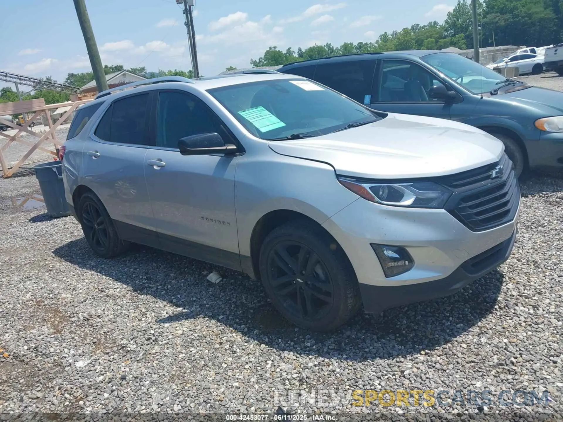 1 Photograph of a damaged car 3GNAXUEV3ML400033 CHEVROLET EQUINOX 2021