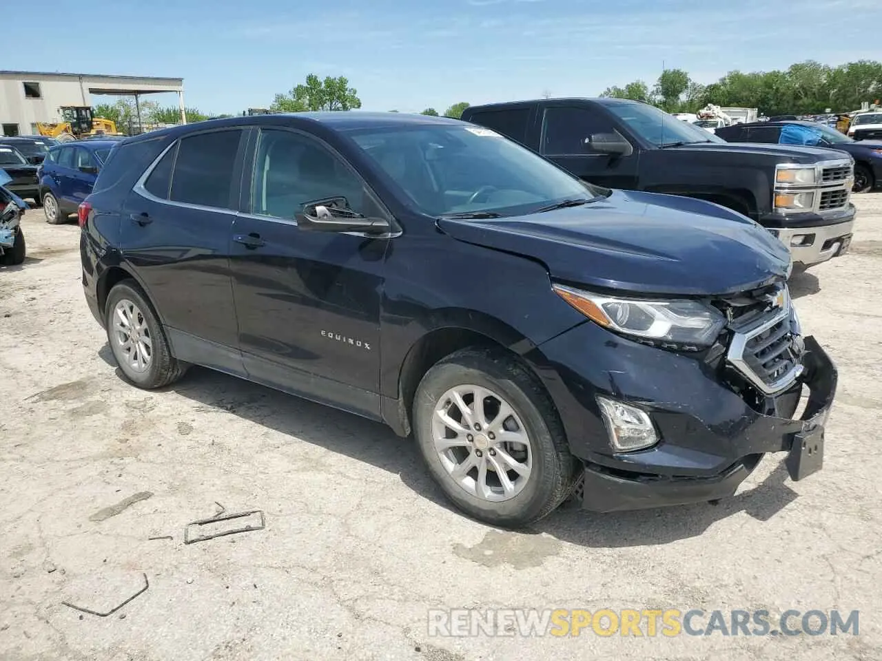 4 Photograph of a damaged car 3GNAXUEV3MS121218 CHEVROLET EQUINOX 2021
