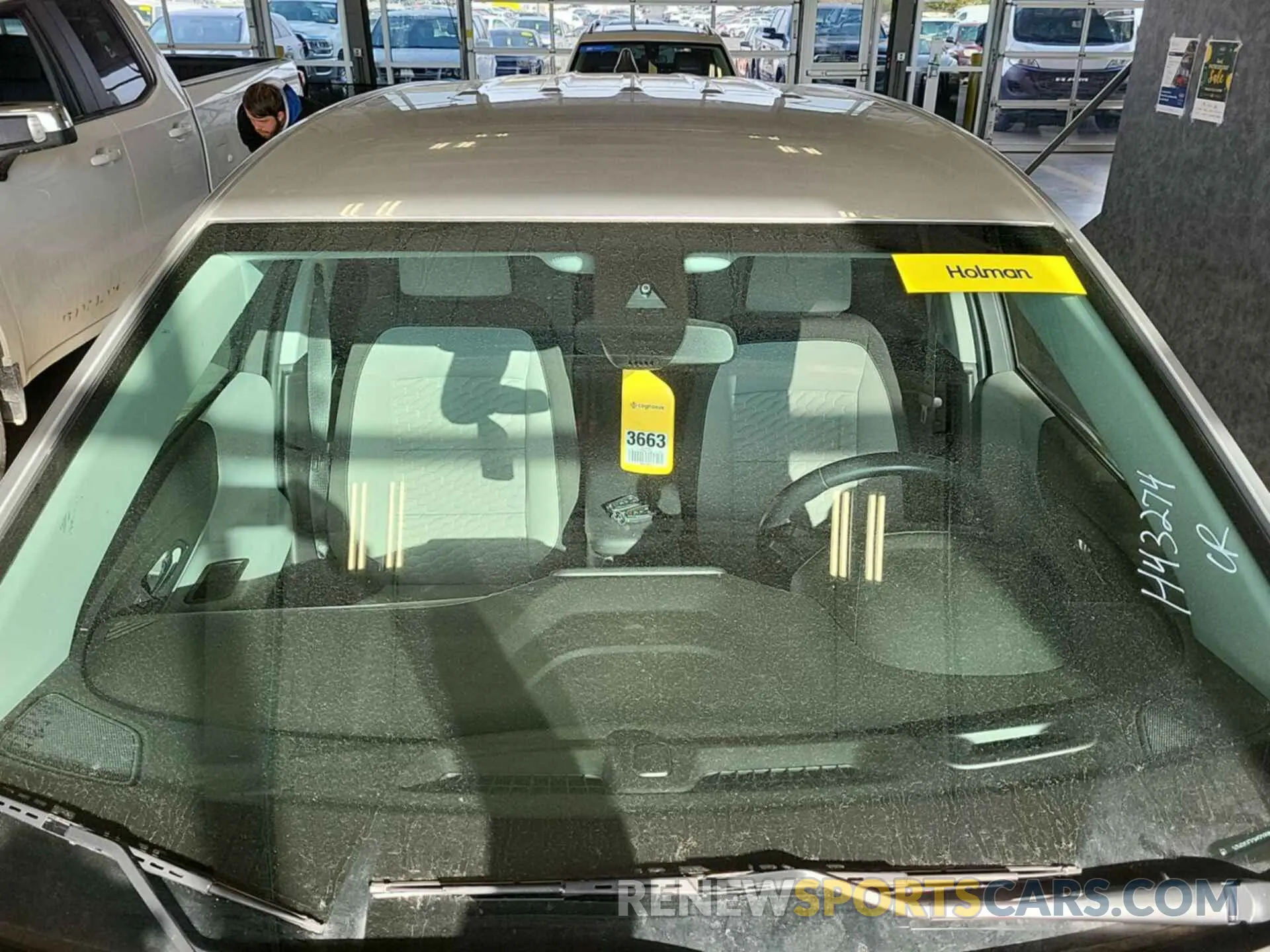 11 Photograph of a damaged car 3GNAXUEV3MS139511 CHEVROLET EQUINOX 2021