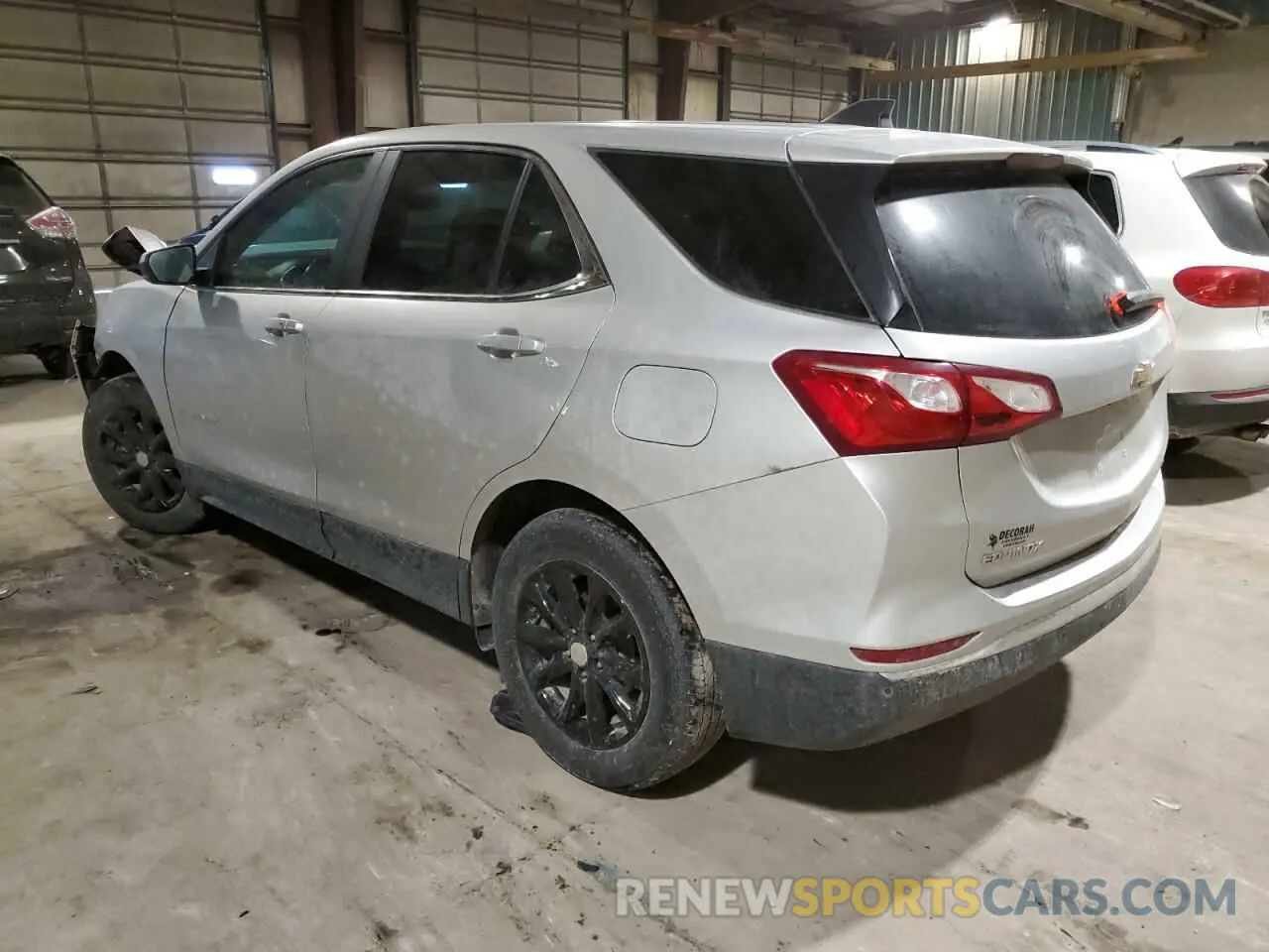 2 Photograph of a damaged car 3GNAXUEV3MS146183 CHEVROLET EQUINOX 2021