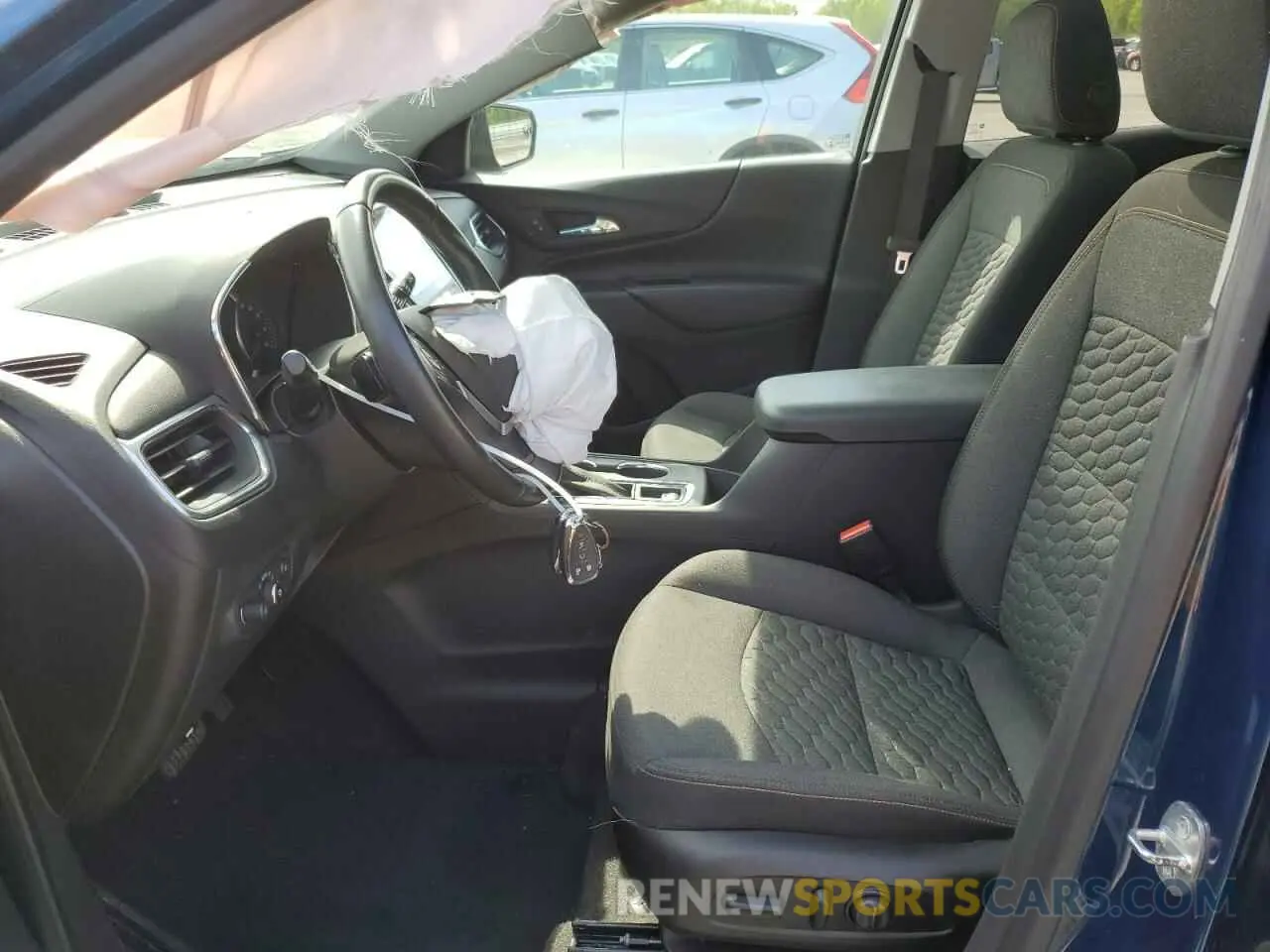 7 Photograph of a damaged car 3GNAXUEV4ML381914 CHEVROLET EQUINOX 2021