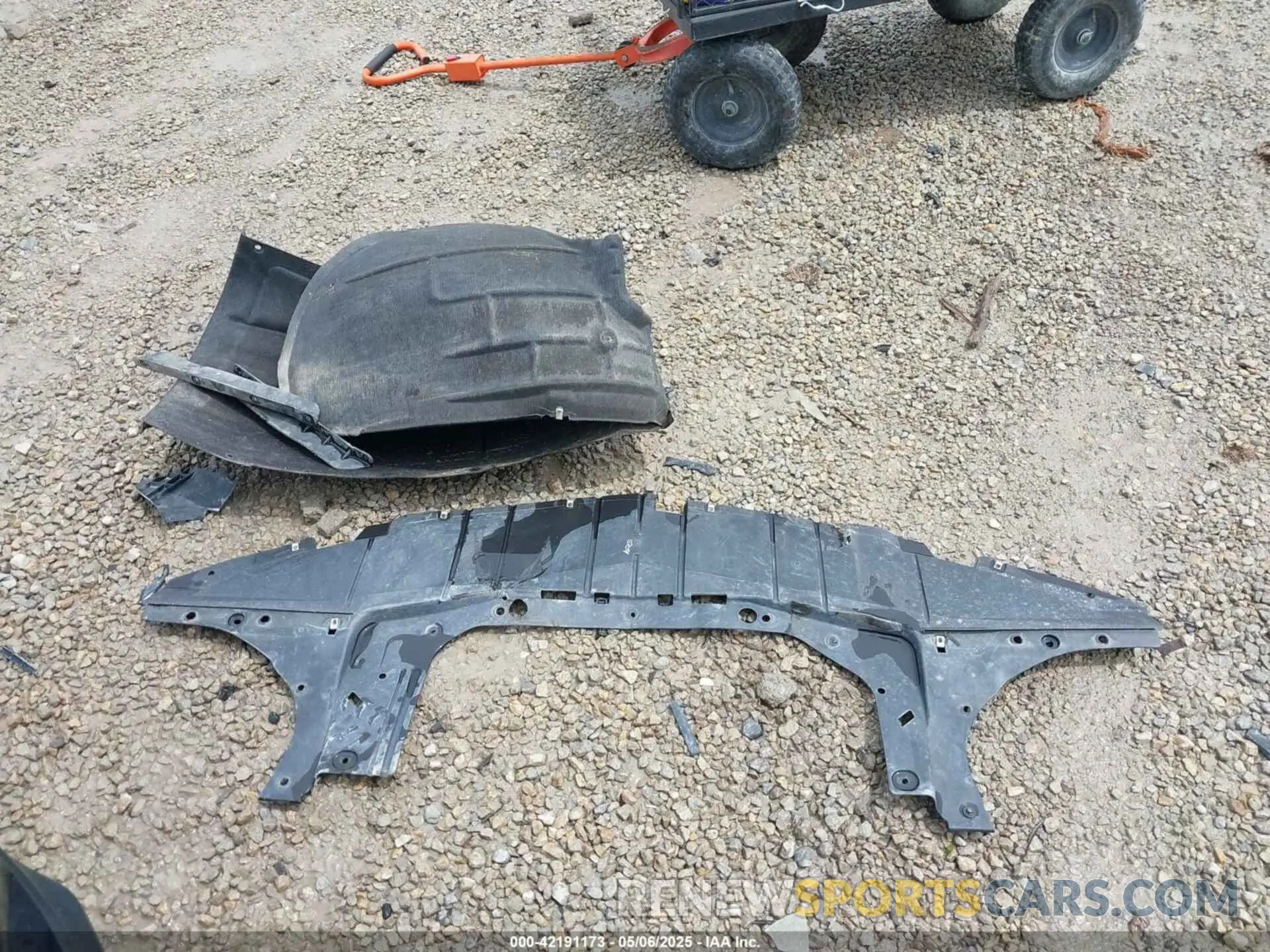 12 Photograph of a damaged car 3GNAXUEV4MS122359 CHEVROLET EQUINOX 2021