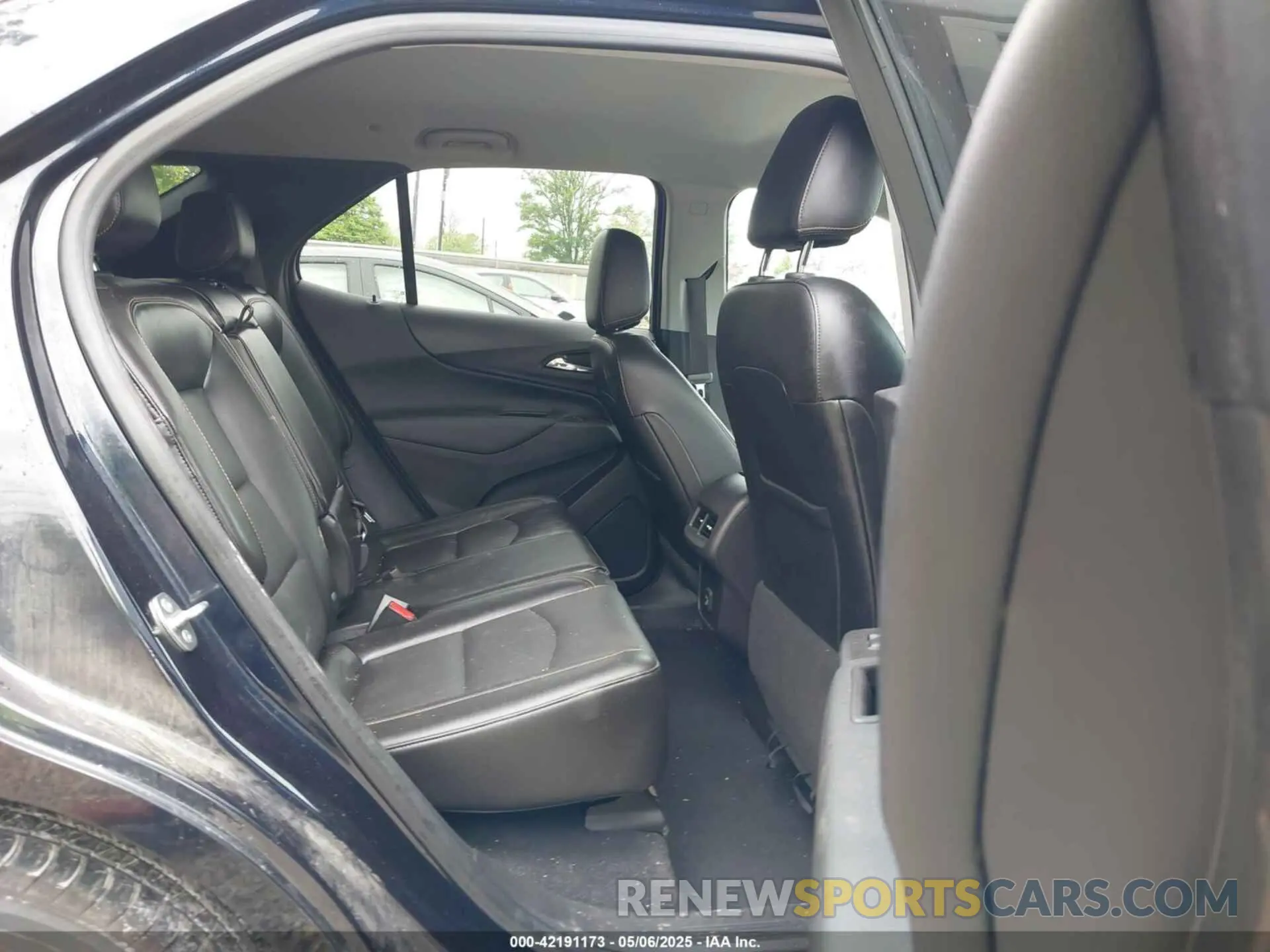 8 Photograph of a damaged car 3GNAXUEV4MS122359 CHEVROLET EQUINOX 2021