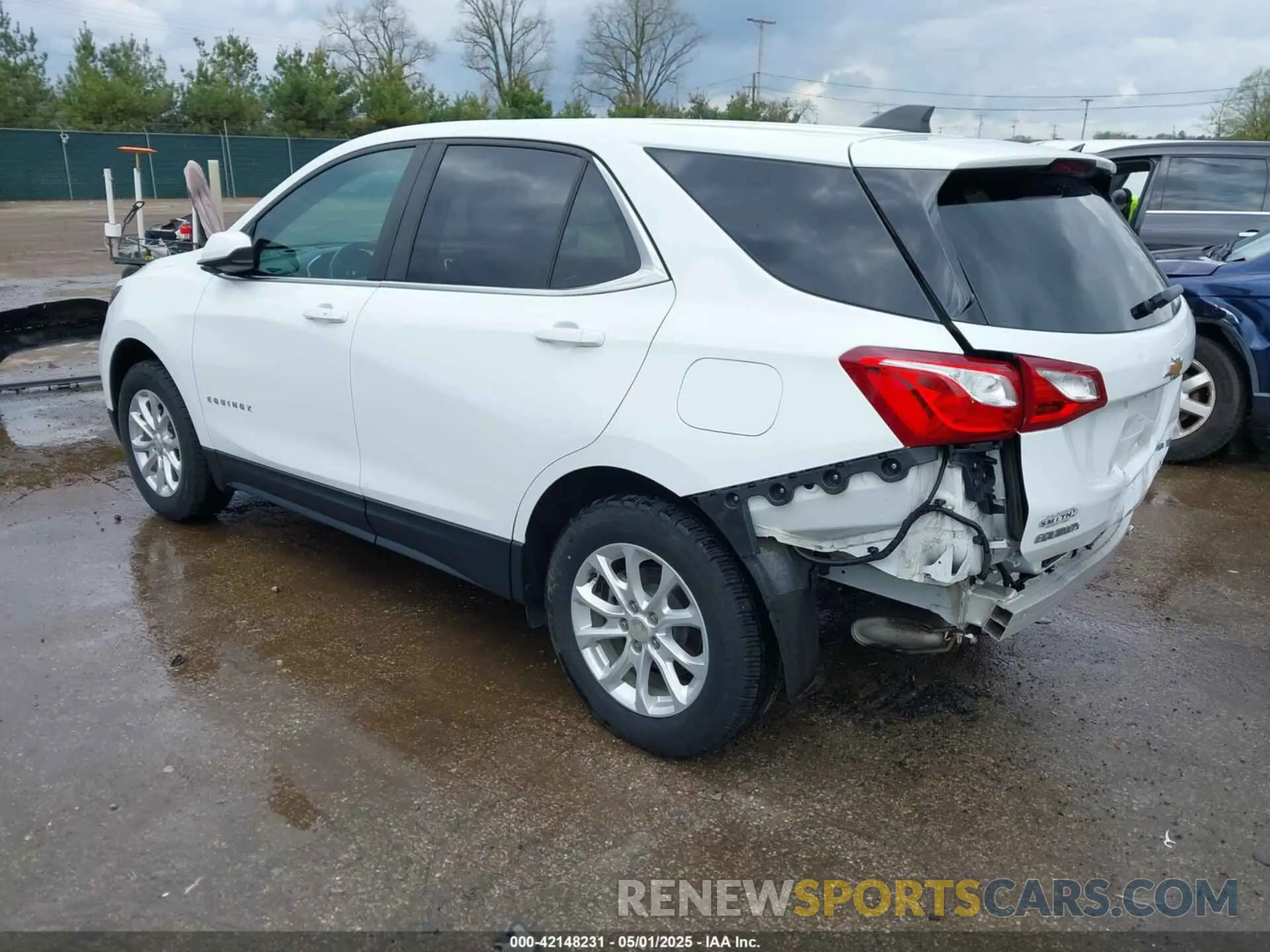 3 Photograph of a damaged car 3GNAXUEV4MS125780 CHEVROLET EQUINOX 2021