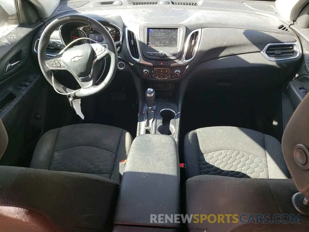 8 Photograph of a damaged car 3GNAXUEV4MS152560 CHEVROLET EQUINOX 2021