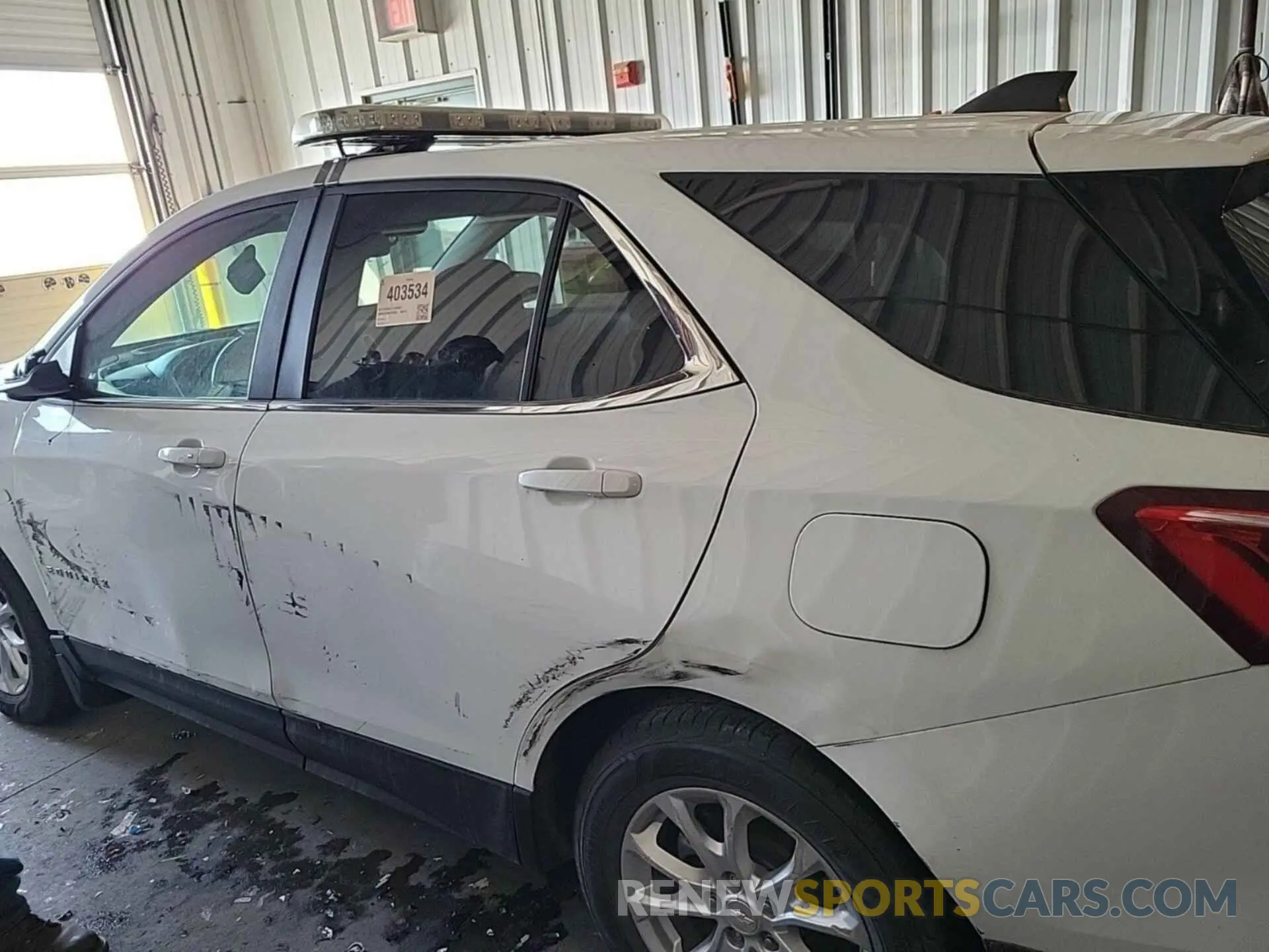 10 Photograph of a damaged car 3GNAXUEV4MS165535 CHEVROLET EQUINOX 2021
