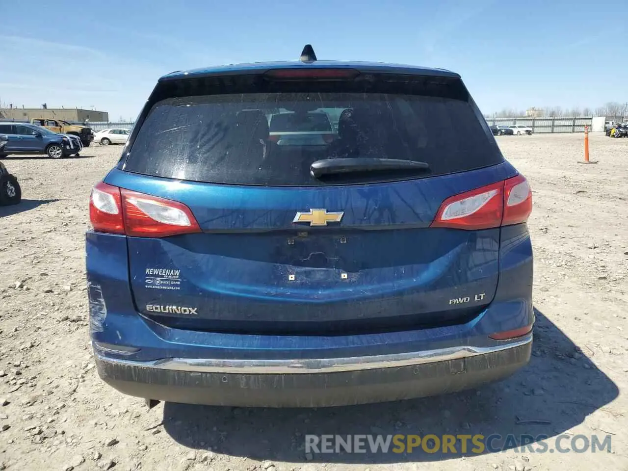 6 Photograph of a damaged car 3GNAXUEV5ML318398 CHEVROLET EQUINOX 2021