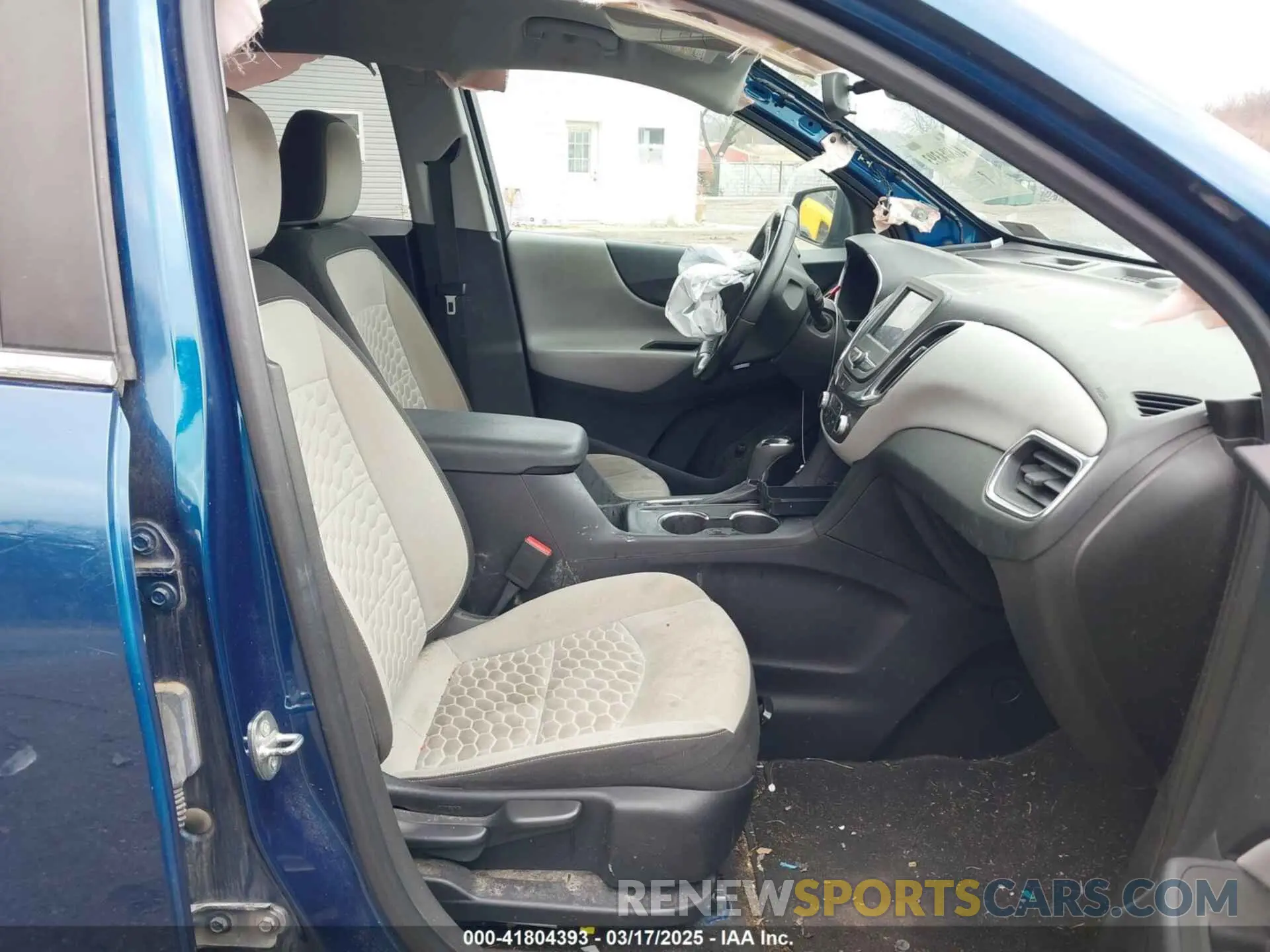 5 Photograph of a damaged car 3GNAXUEV5ML363695 CHEVROLET EQUINOX 2021