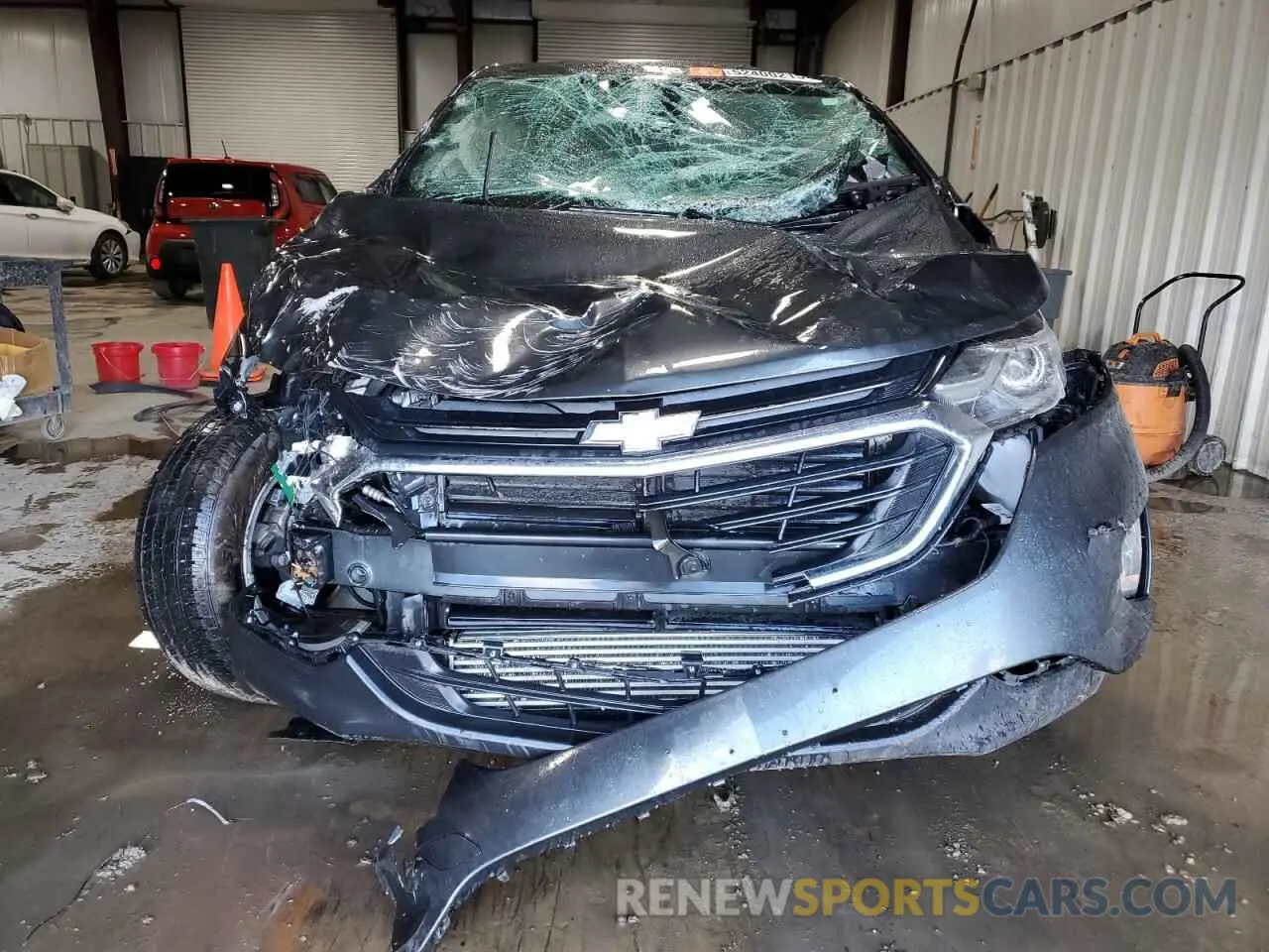5 Photograph of a damaged car 3GNAXUEV5ML379766 CHEVROLET EQUINOX 2021