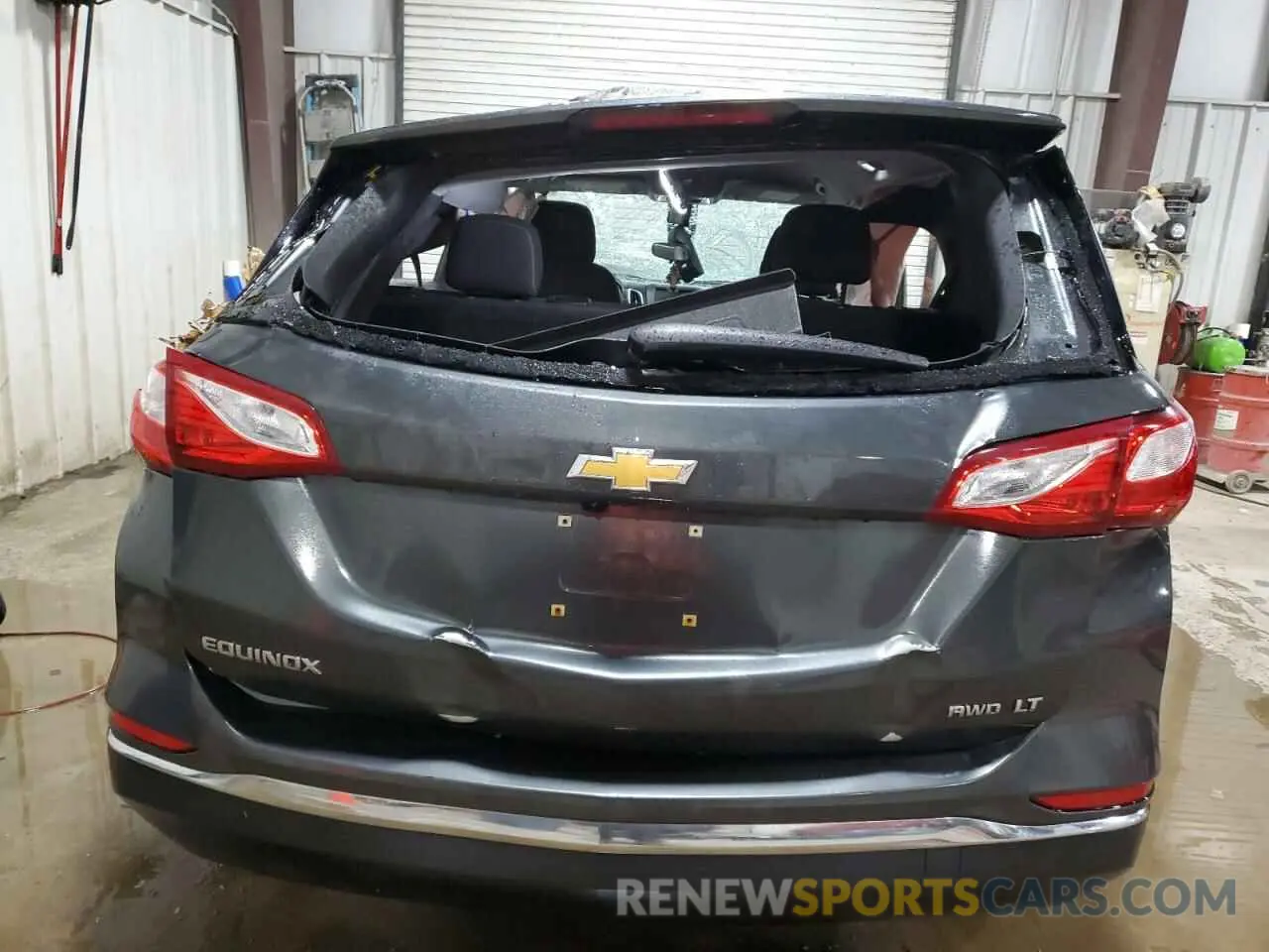 6 Photograph of a damaged car 3GNAXUEV5ML379766 CHEVROLET EQUINOX 2021