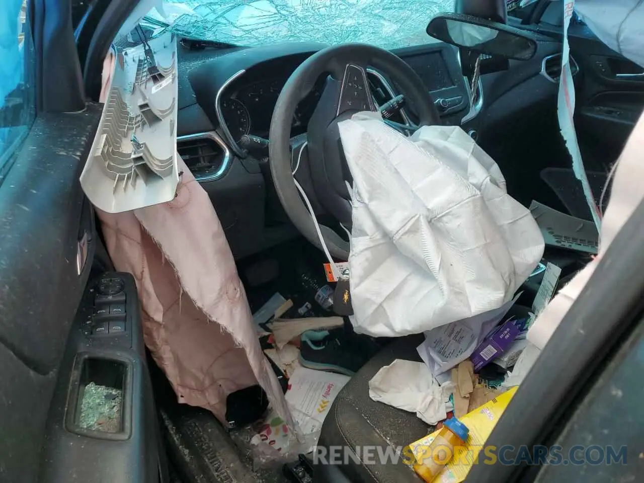 8 Photograph of a damaged car 3GNAXUEV5ML379766 CHEVROLET EQUINOX 2021