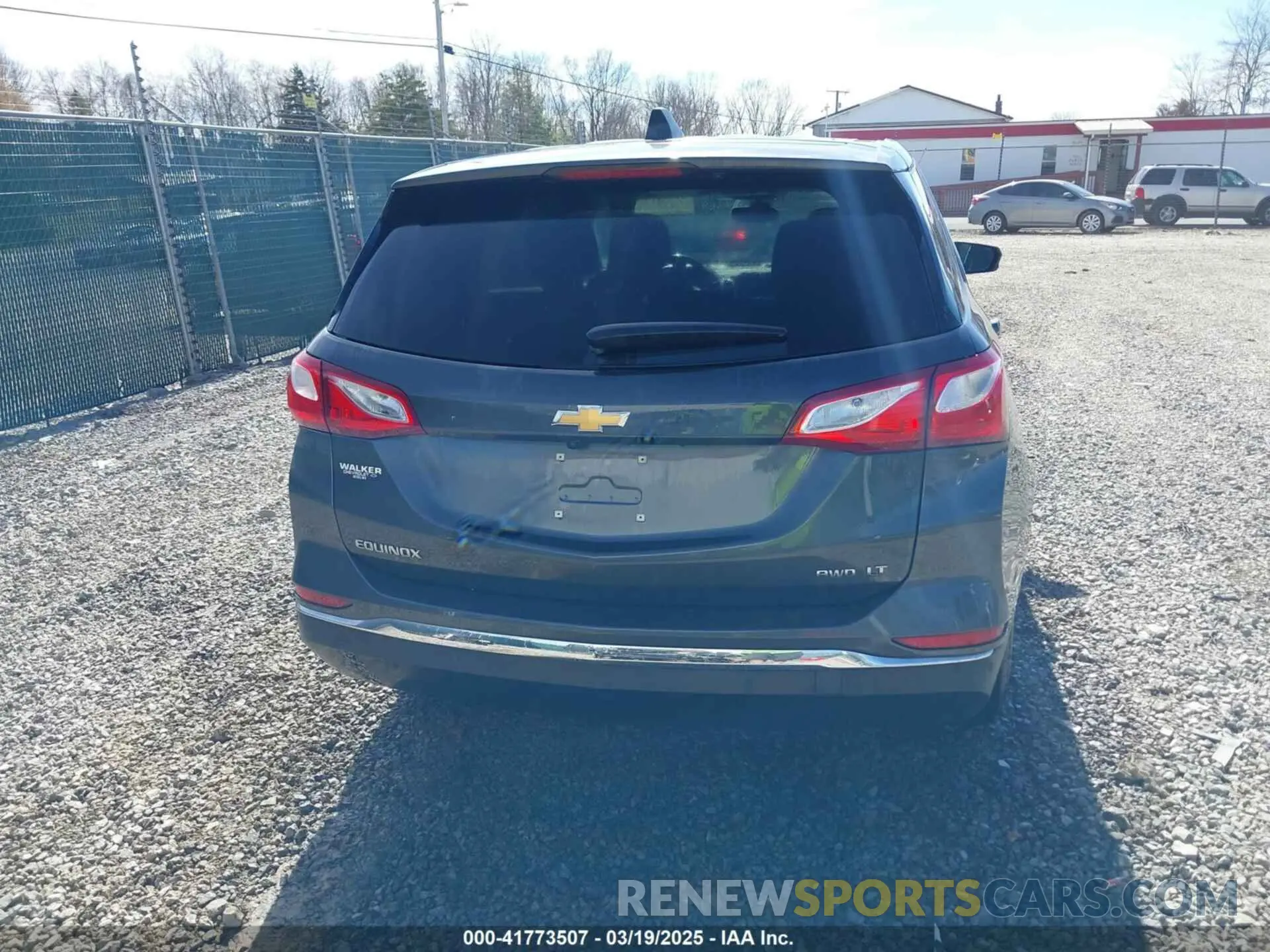 16 Photograph of a damaged car 3GNAXUEV5ML380769 CHEVROLET EQUINOX 2021
