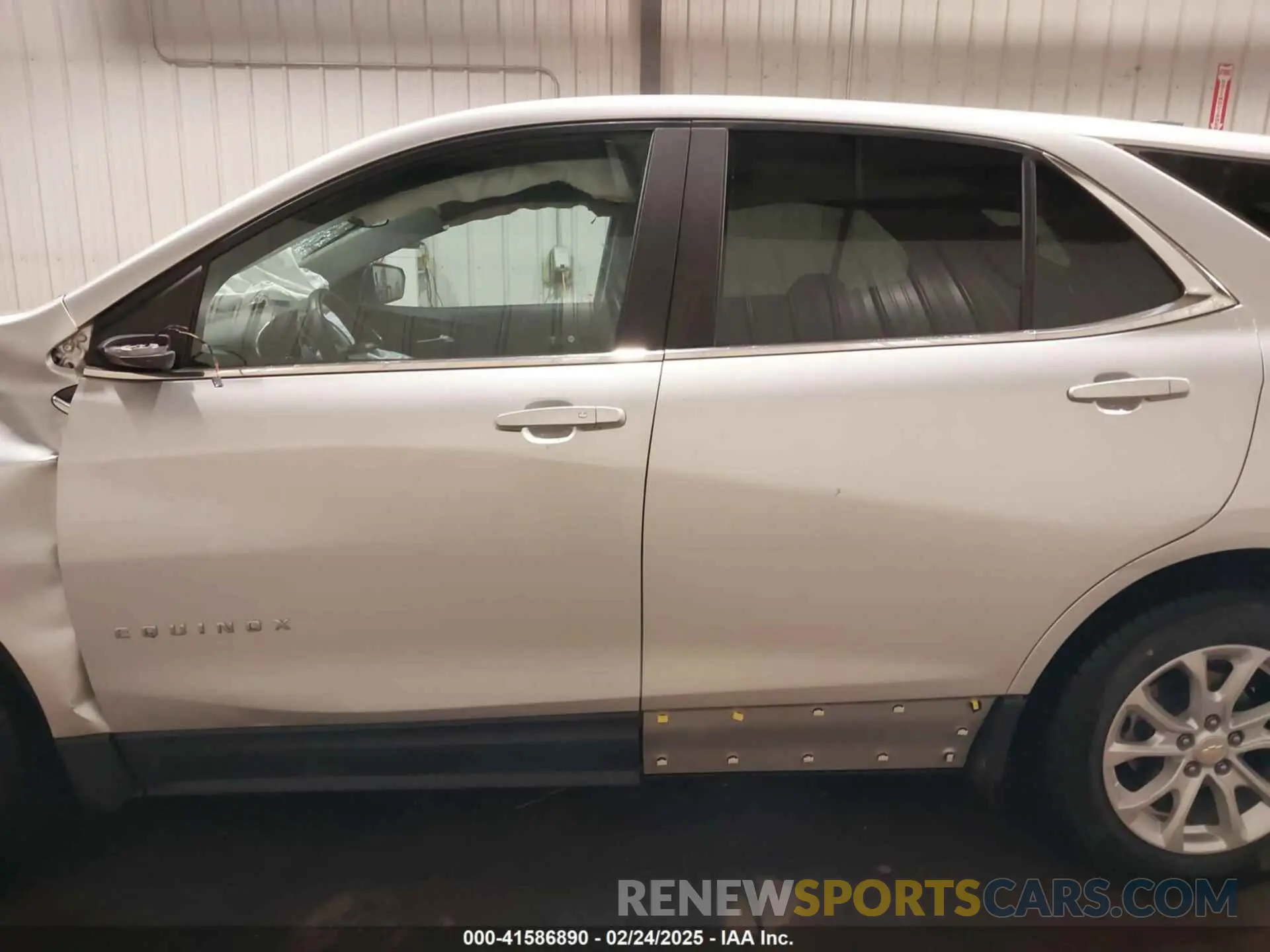 15 Photograph of a damaged car 3GNAXUEV5MS157668 CHEVROLET EQUINOX 2021