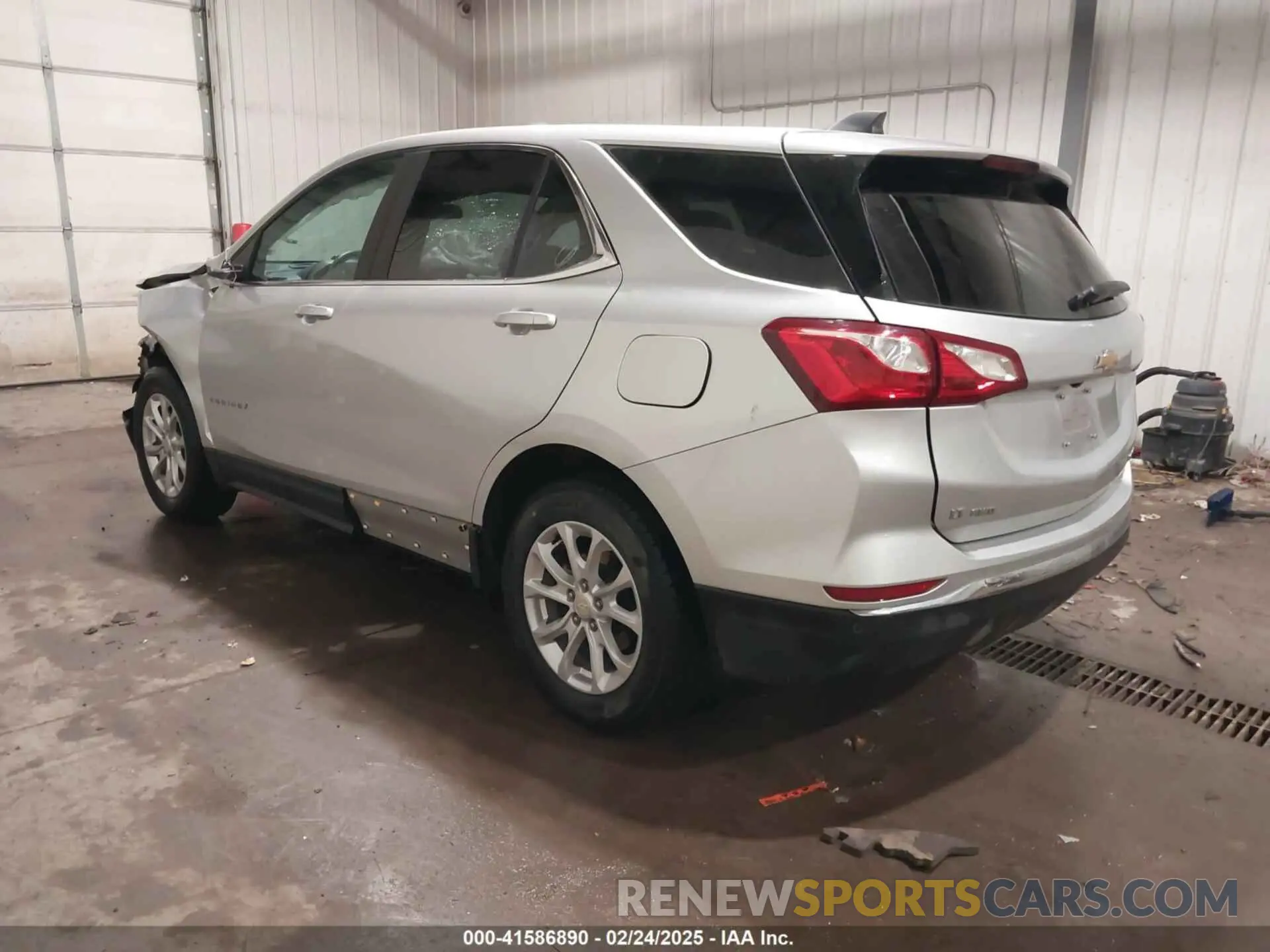 3 Photograph of a damaged car 3GNAXUEV5MS157668 CHEVROLET EQUINOX 2021