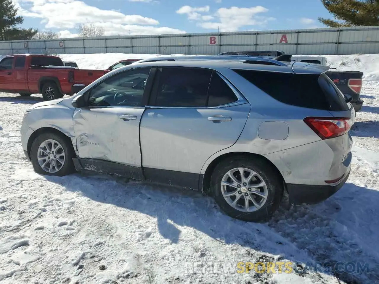 2 Photograph of a damaged car 3GNAXUEV5MS163776 CHEVROLET EQUINOX 2021