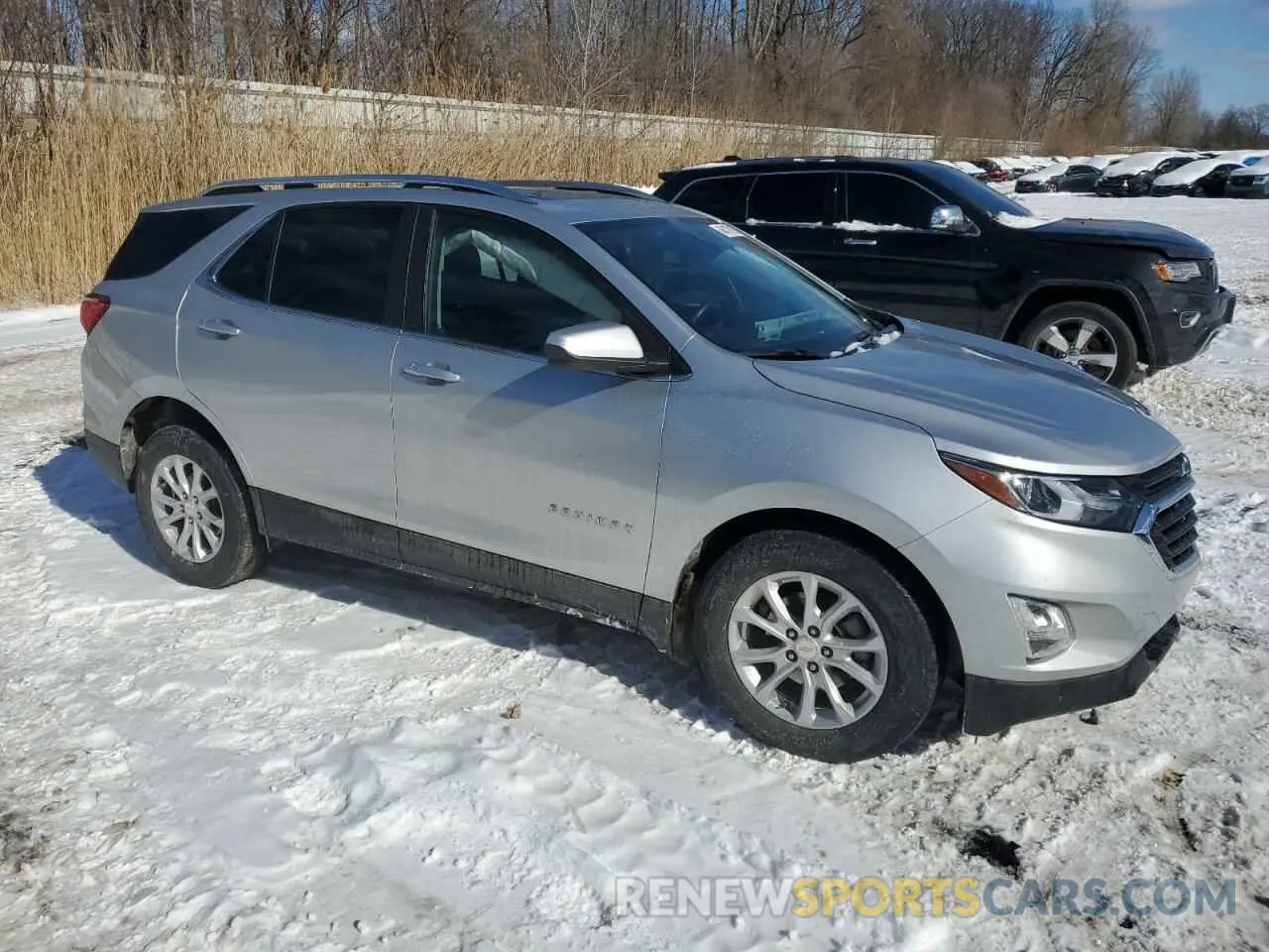 4 Photograph of a damaged car 3GNAXUEV5MS163776 CHEVROLET EQUINOX 2021