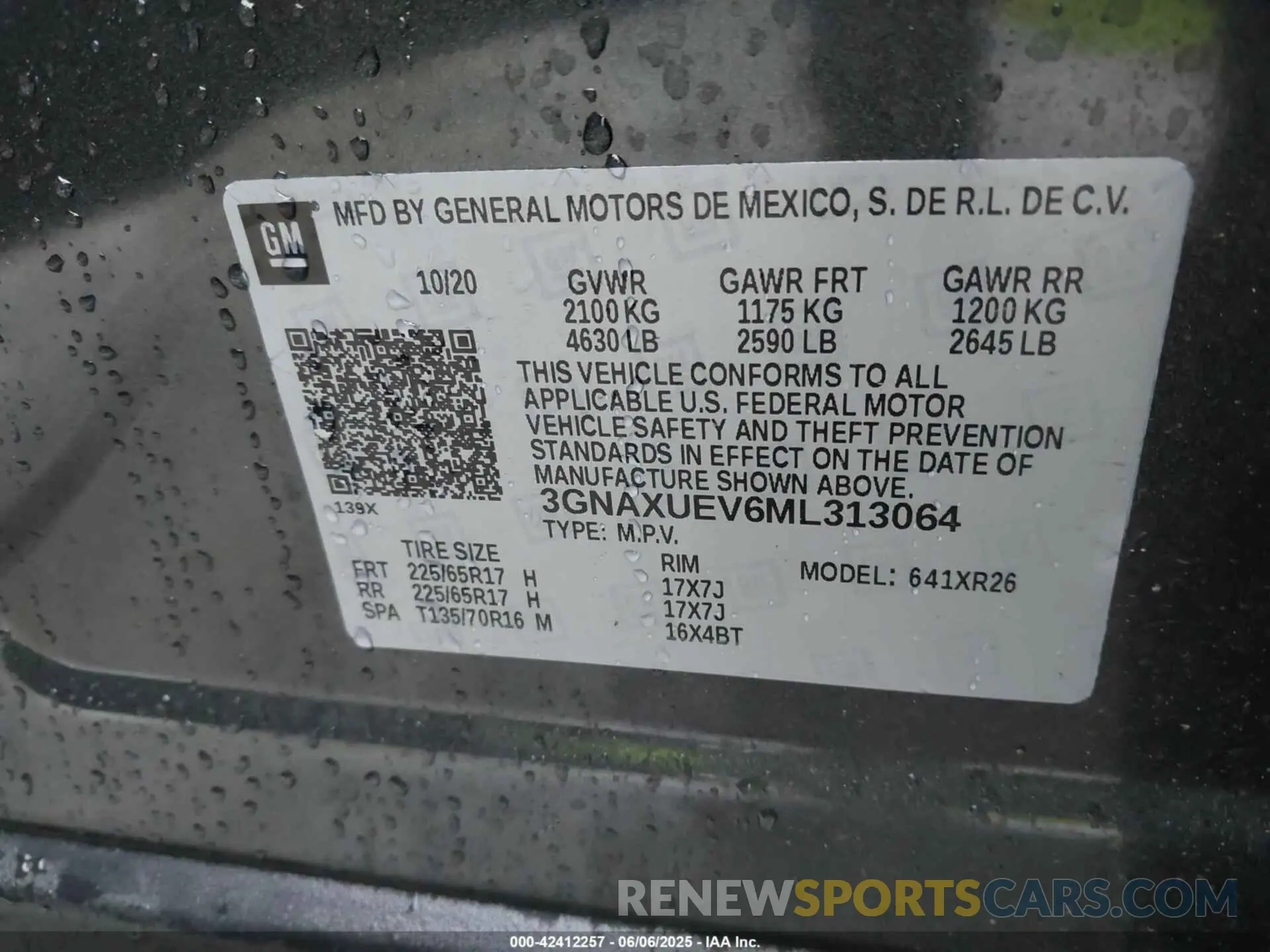 9 Photograph of a damaged car 3GNAXUEV6ML313064 CHEVROLET EQUINOX 2021