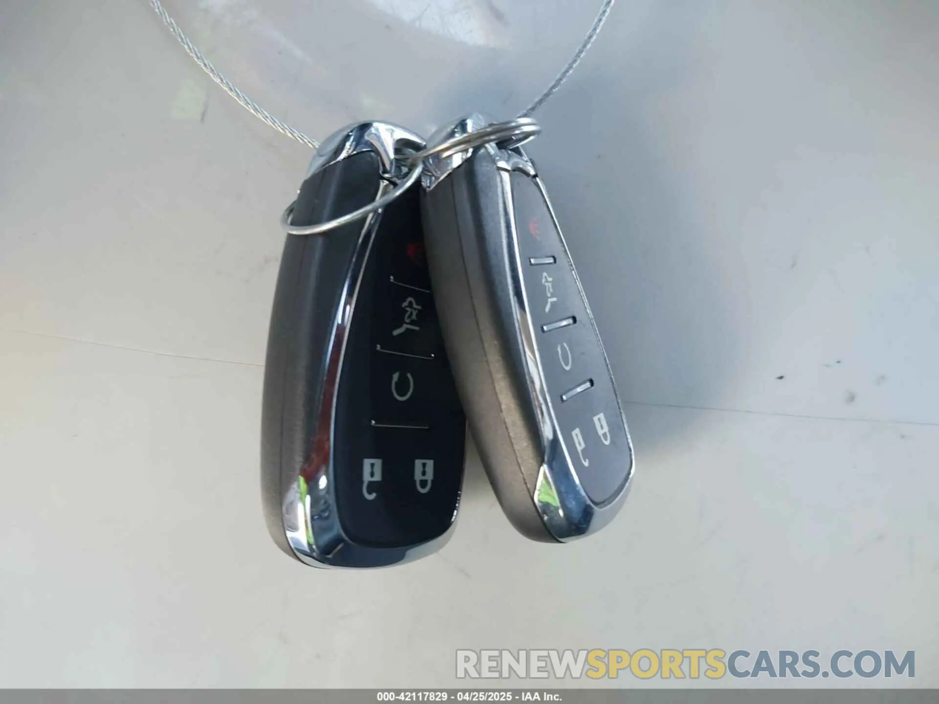 11 Photograph of a damaged car 3GNAXUEV6ML355881 CHEVROLET EQUINOX 2021
