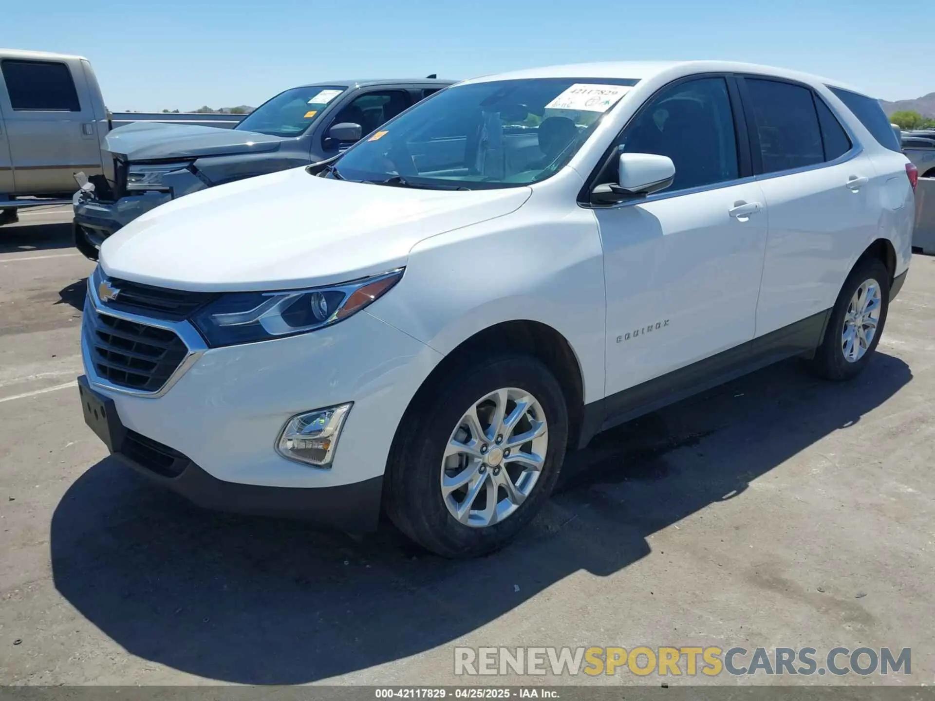 2 Photograph of a damaged car 3GNAXUEV6ML355881 CHEVROLET EQUINOX 2021