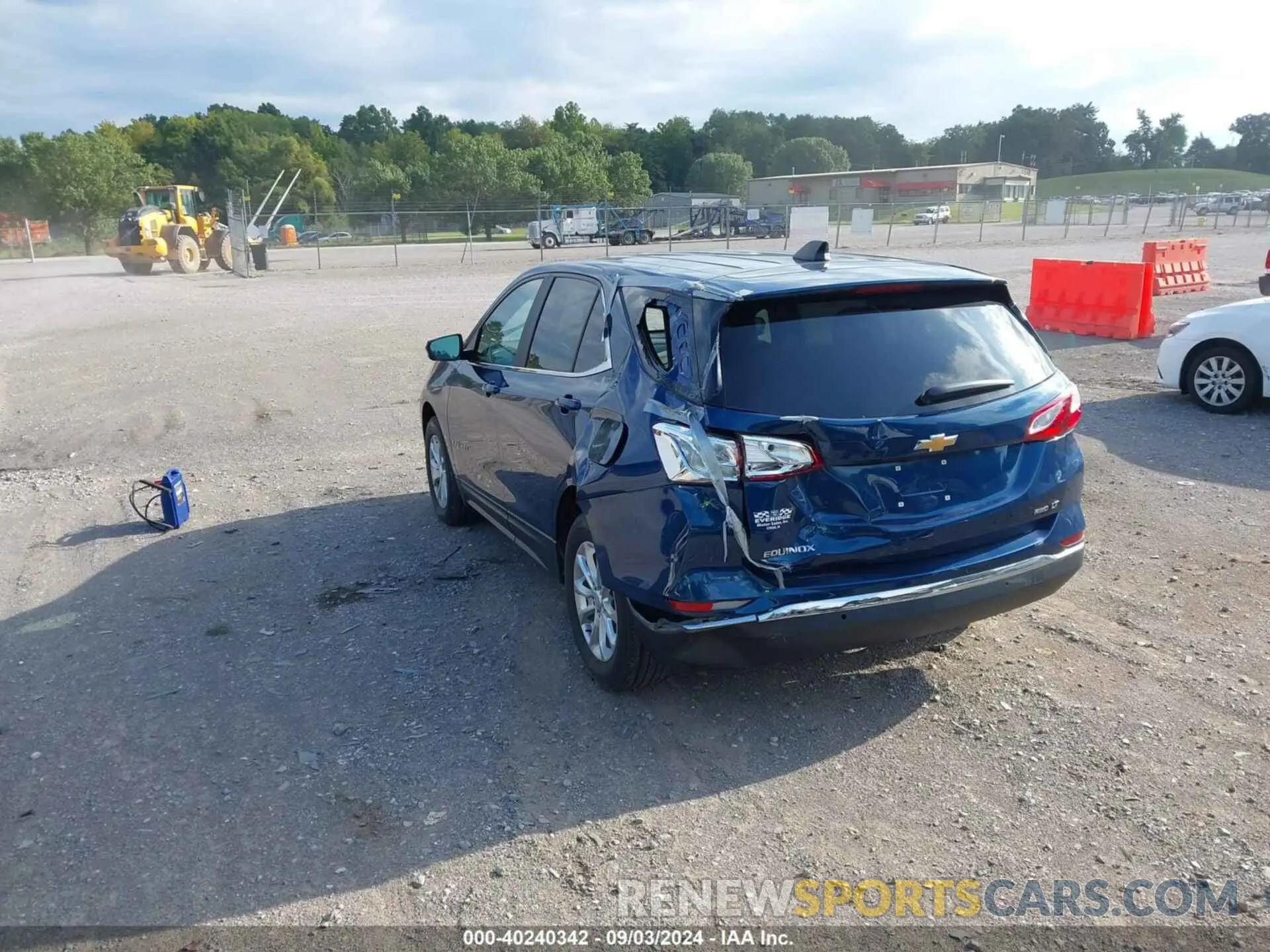 3 Photograph of a damaged car 3GNAXUEV6ML394437 CHEVROLET EQUINOX 2021