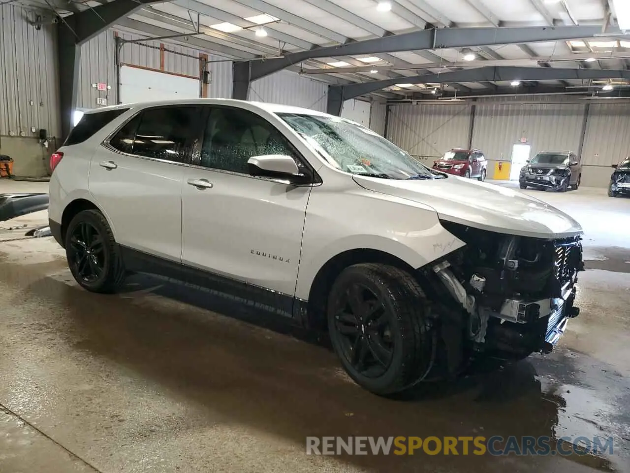 4 Photograph of a damaged car 3GNAXUEV7ML305068 CHEVROLET EQUINOX 2021