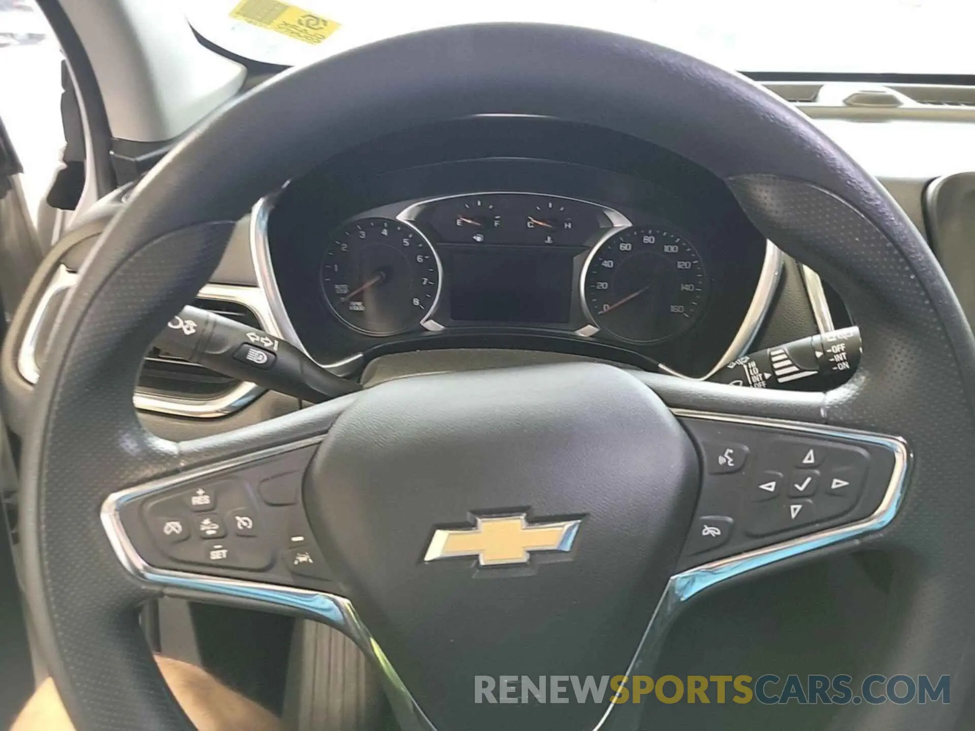 29 Photograph of a damaged car 3GNAXUEV7MS120461 CHEVROLET EQUINOX 2021