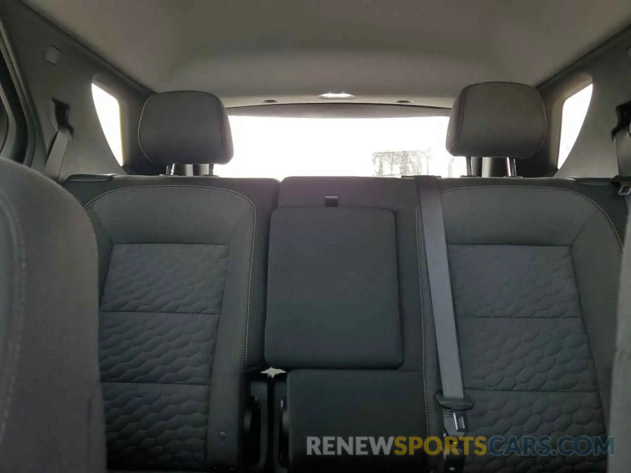 11 Photograph of a damaged car 3GNAXUEV7MS180580 CHEVROLET EQUINOX 2021