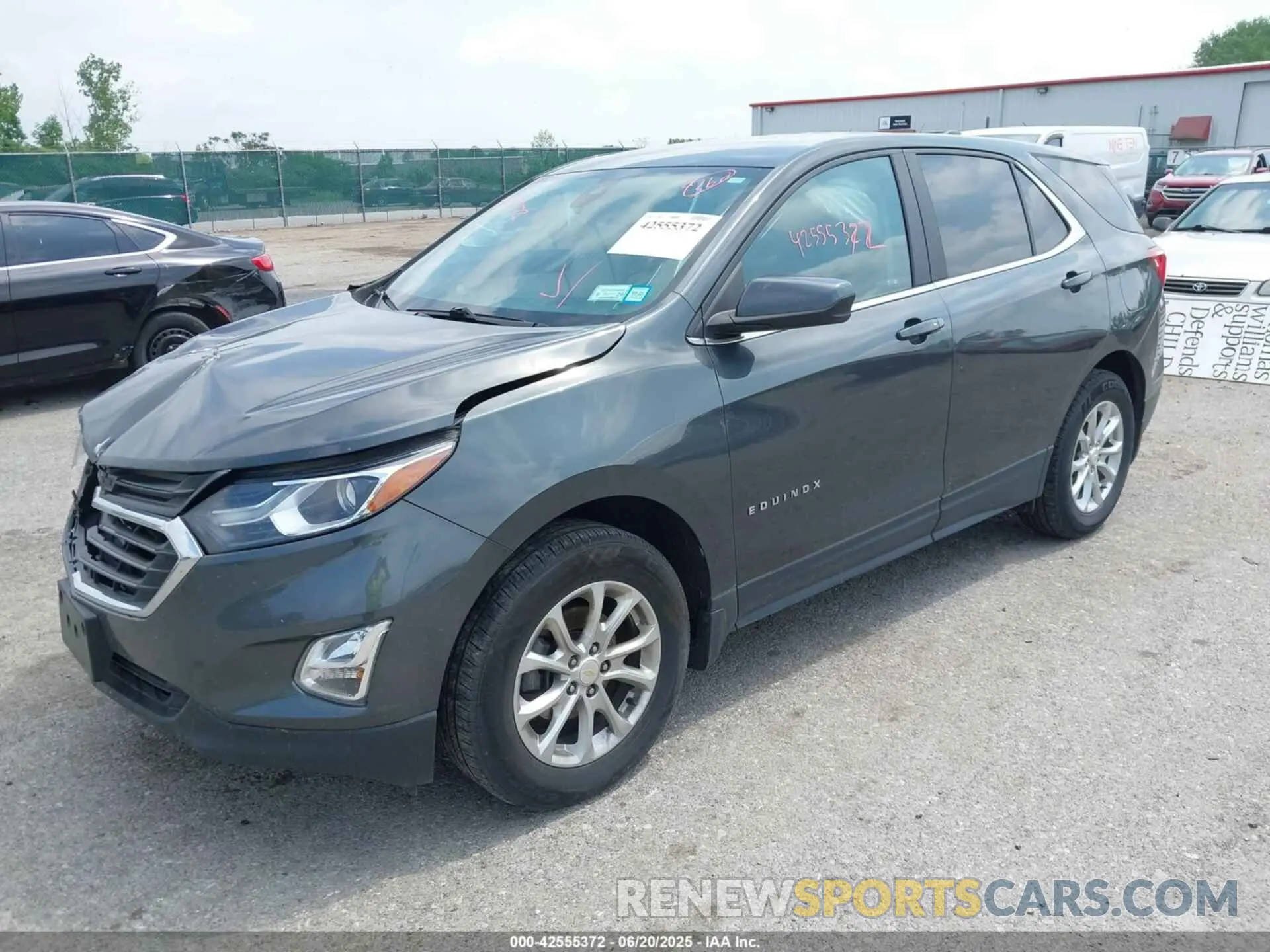 2 Photograph of a damaged car 3GNAXUEV8ML354179 CHEVROLET EQUINOX 2021