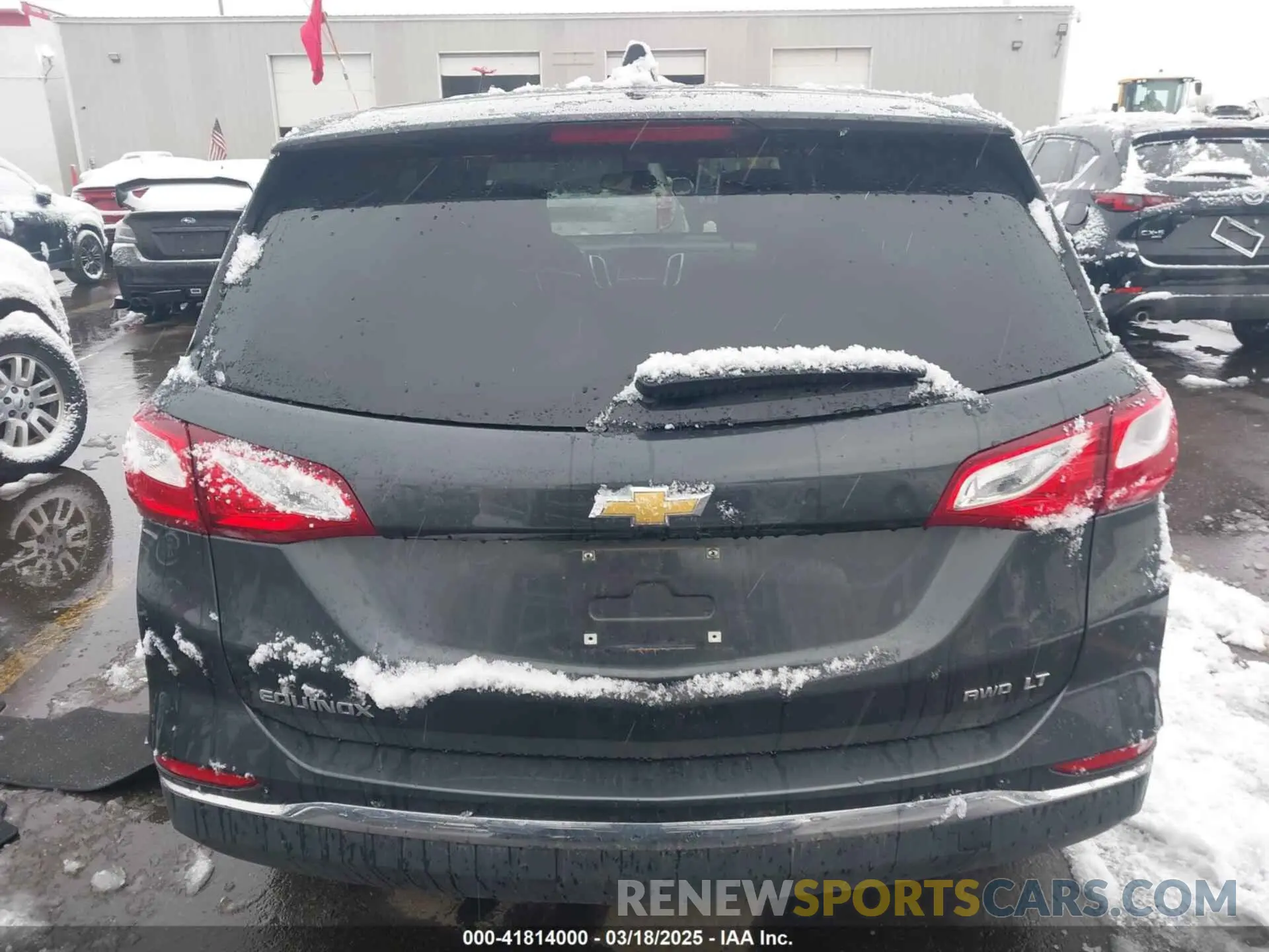 16 Photograph of a damaged car 3GNAXUEV8ML389871 CHEVROLET EQUINOX 2021