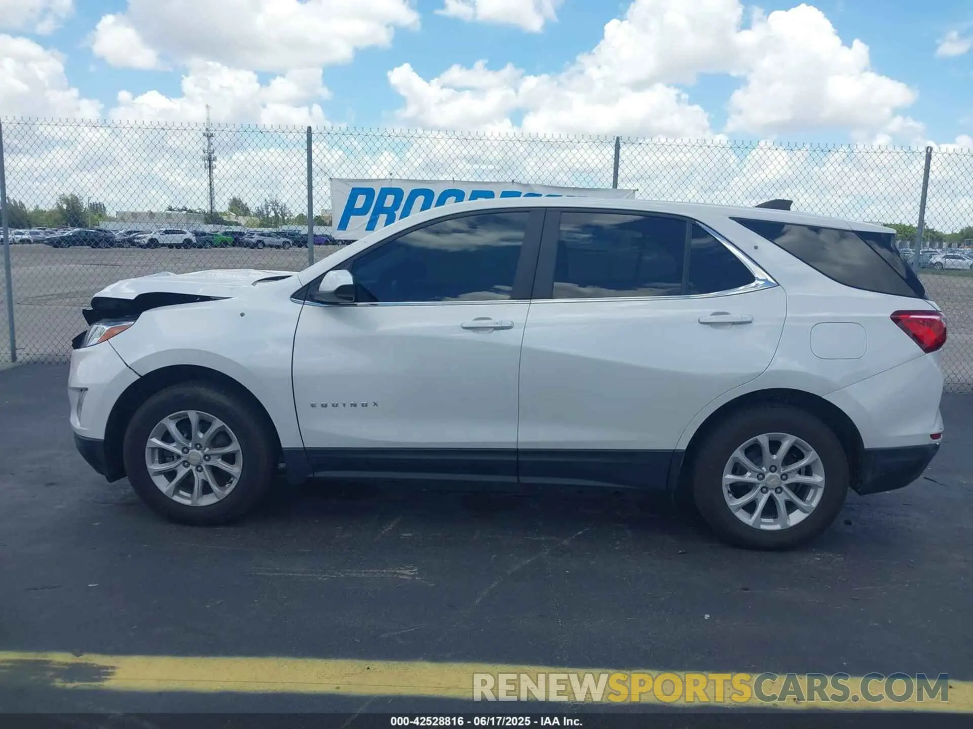 14 Photograph of a damaged car 3GNAXUEV8MS137656 CHEVROLET EQUINOX 2021