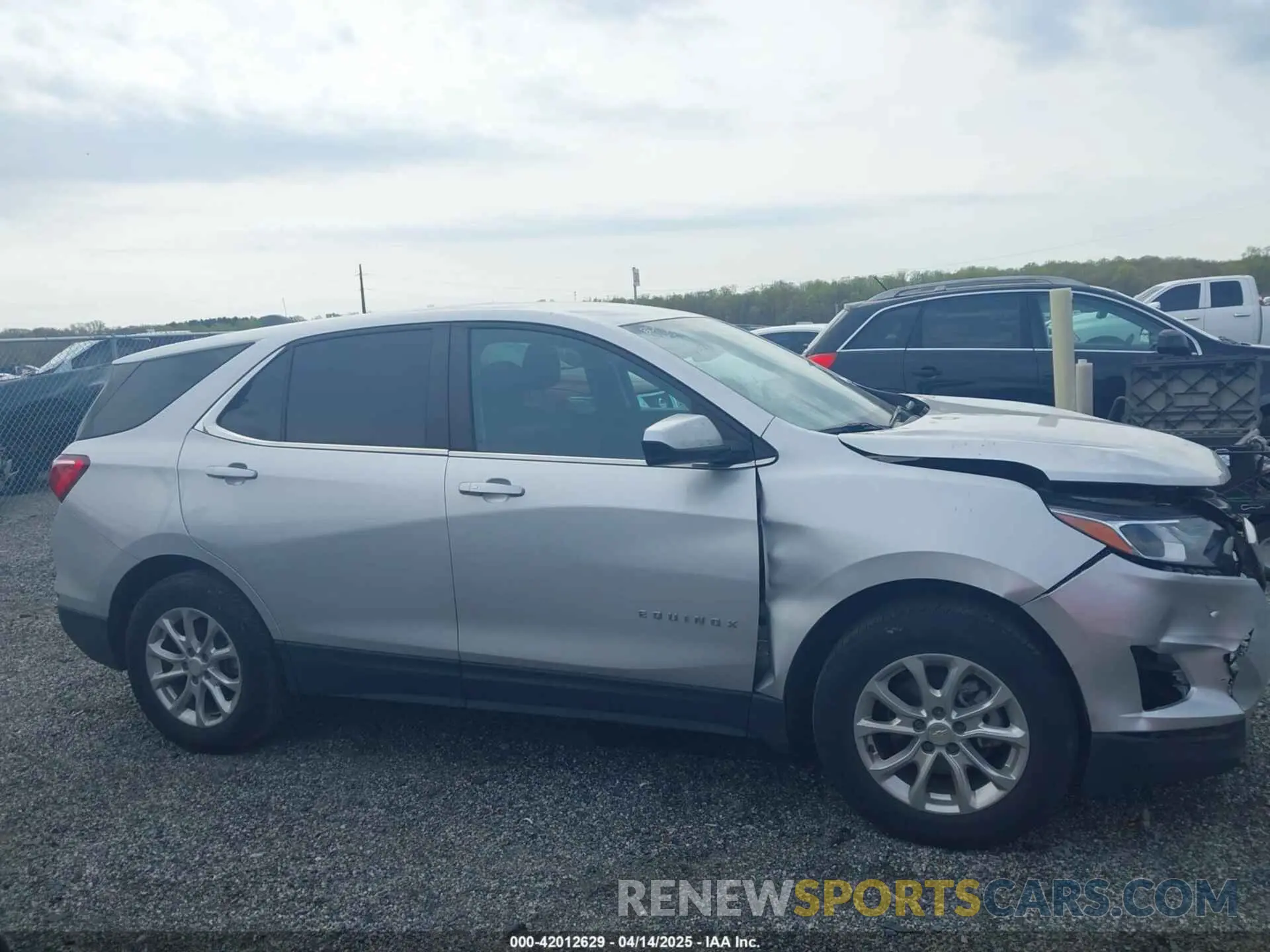 13 Photograph of a damaged car 3GNAXUEV8MS179647 CHEVROLET EQUINOX 2021