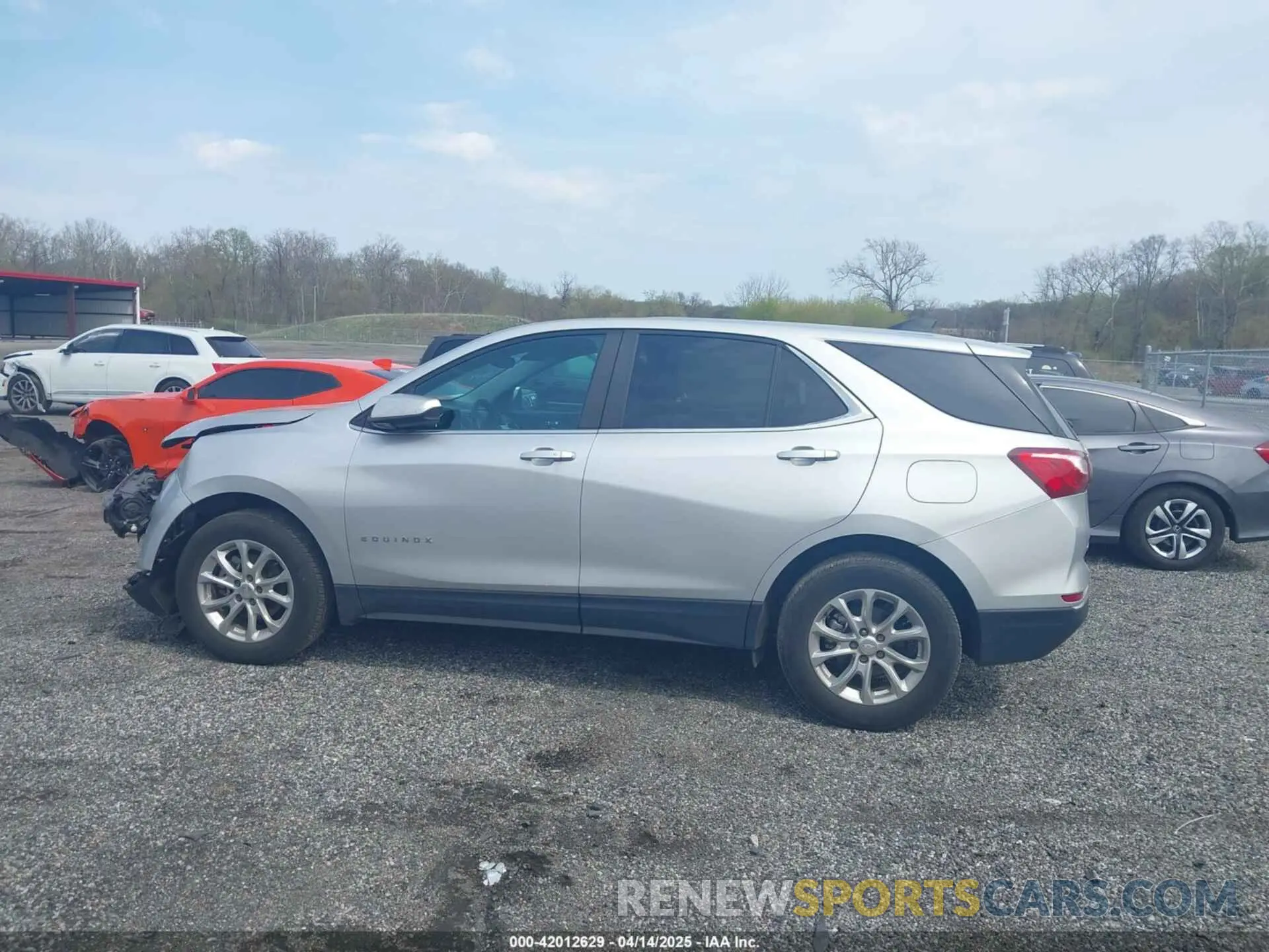 14 Photograph of a damaged car 3GNAXUEV8MS179647 CHEVROLET EQUINOX 2021