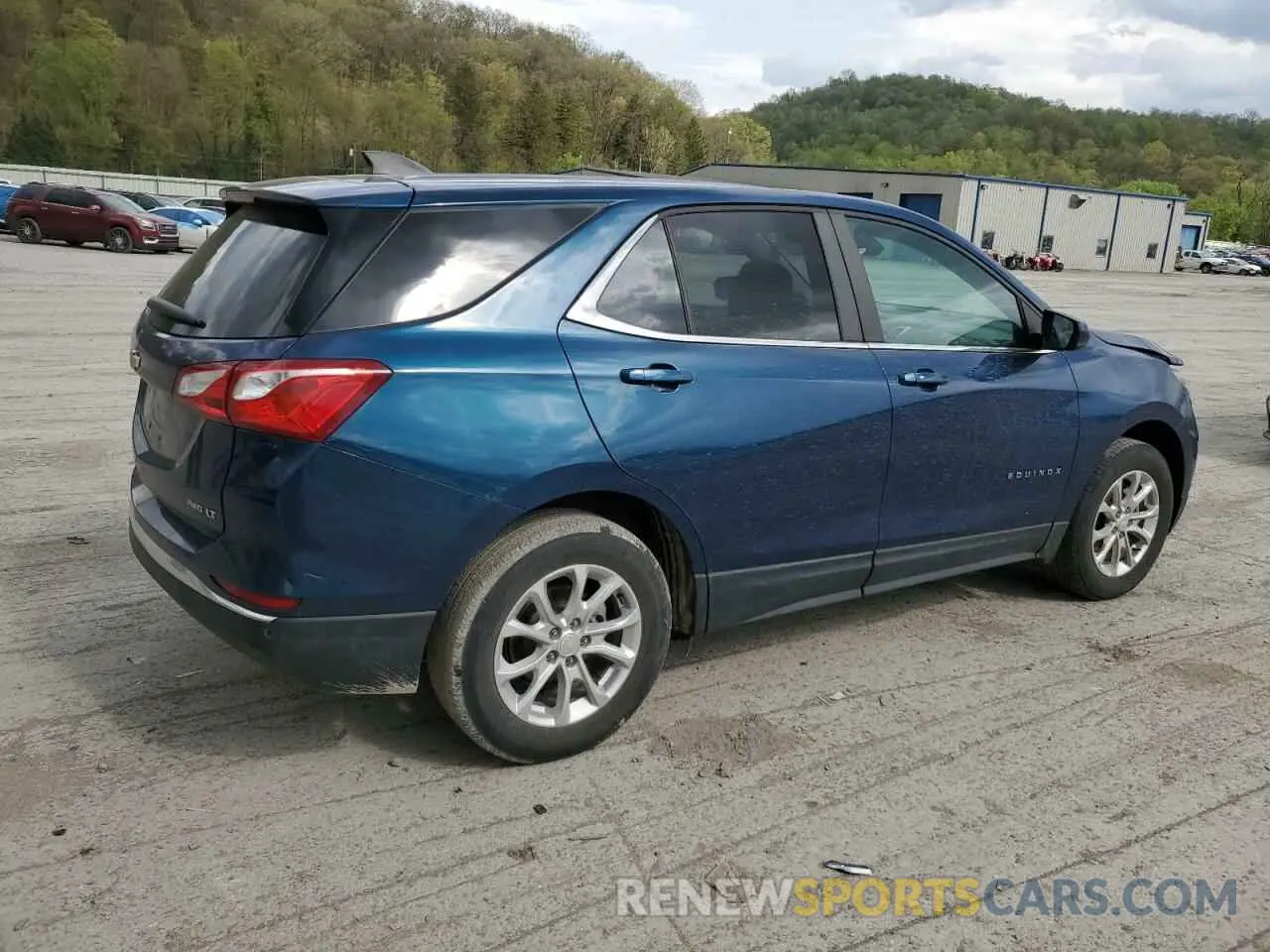 3 Photograph of a damaged car 3GNAXUEV9ML305783 CHEVROLET EQUINOX 2021